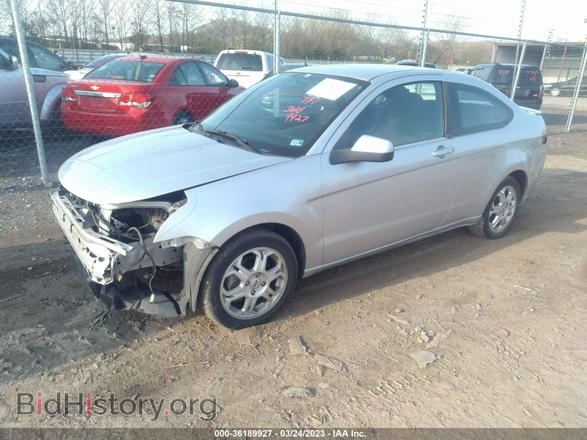 2010 FORD FOCUS - VIN: 1FAHP3CN8AW116249 - Photo 2