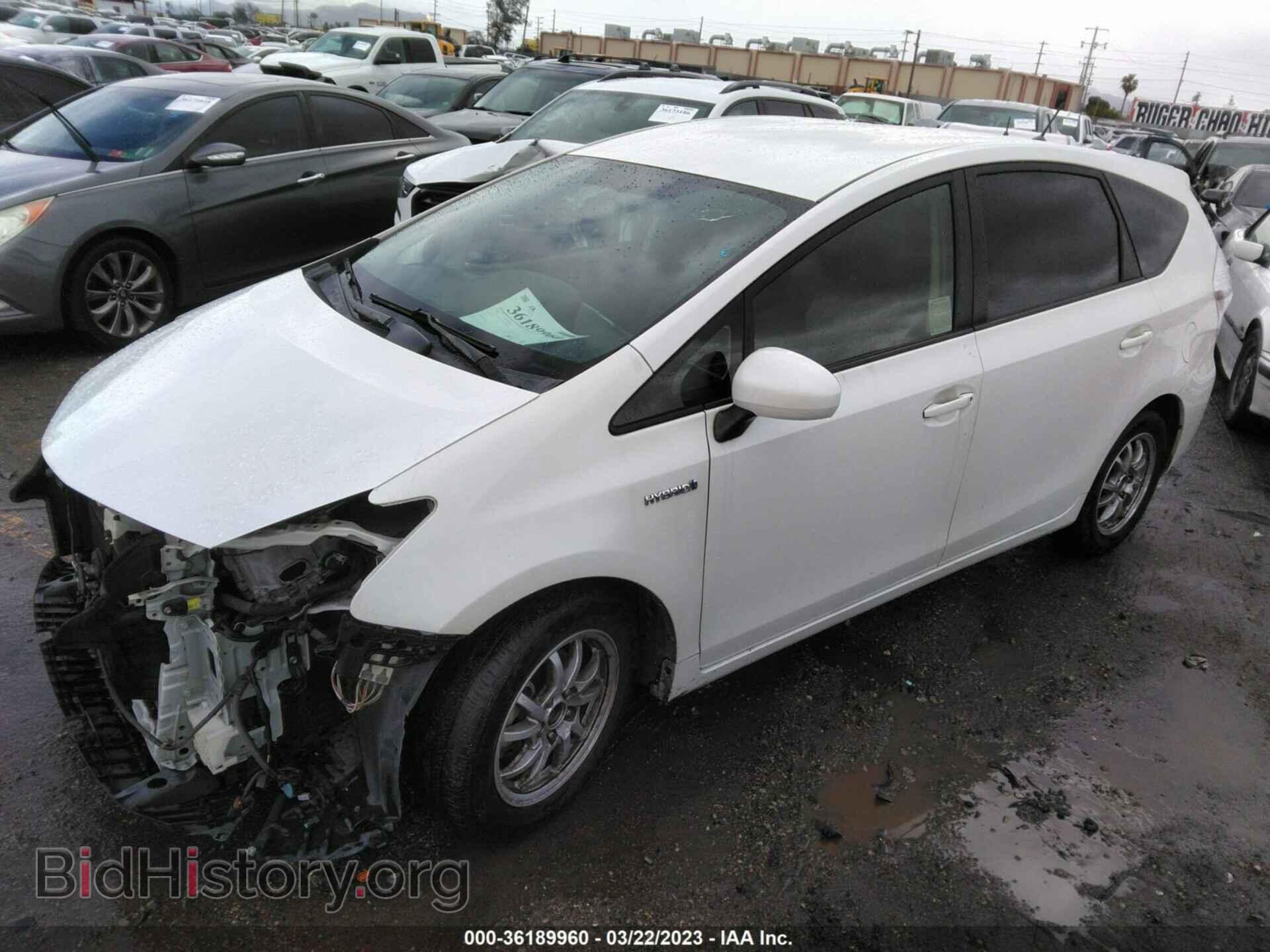 2014 TOYOTA PRIUS V - VIN: JTDZN3EU4EJ009789 - Фото 2