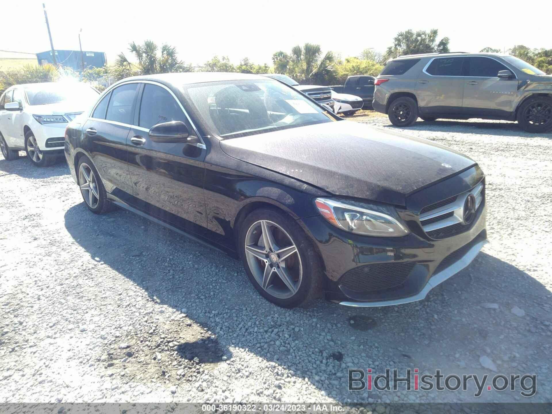 Photo WDDWF4JB2GR151904 - MERCEDES-BENZ C-CLASS 2016