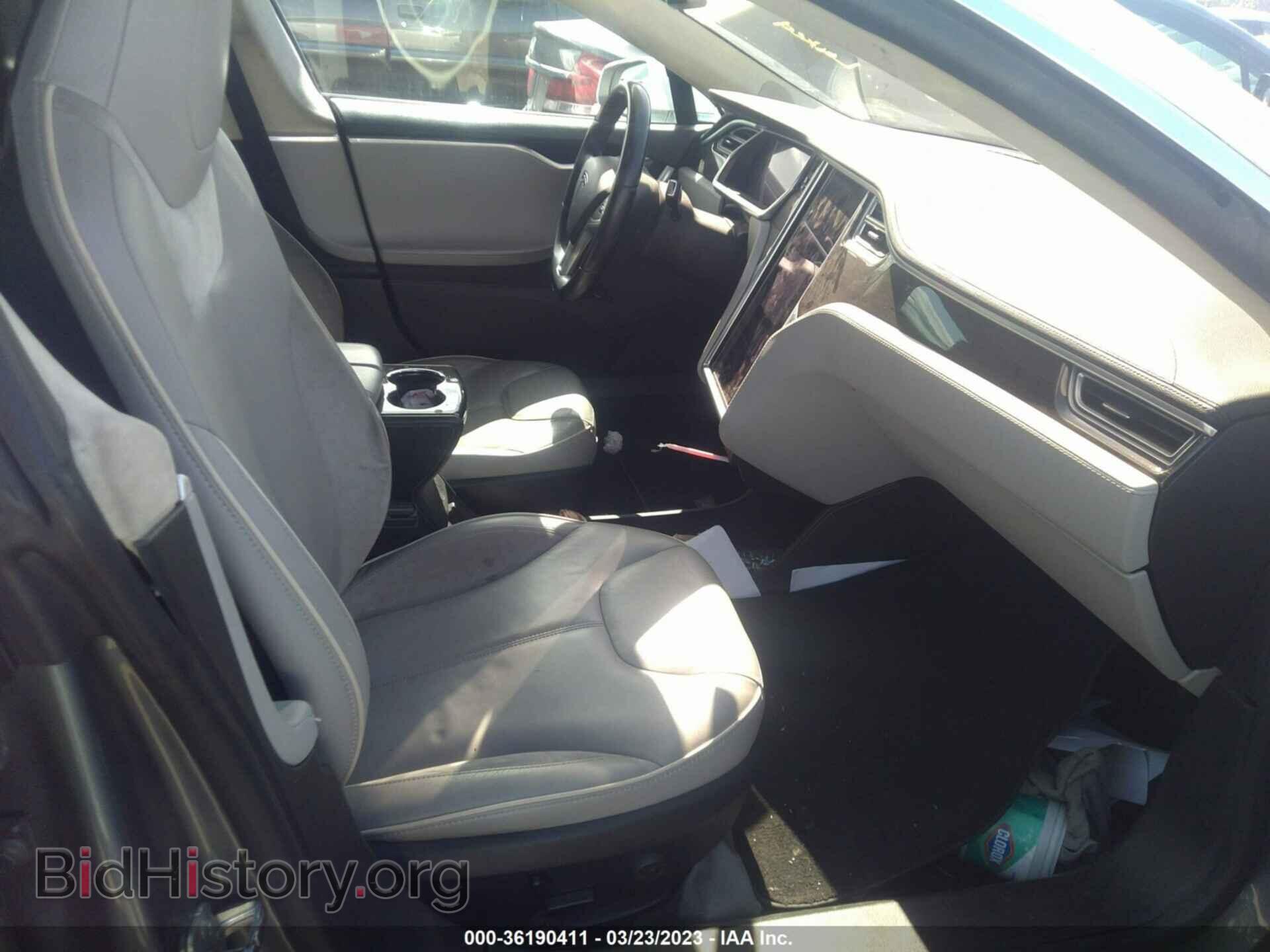 2014 TESLA MODEL S - VIN: 5YJSA1H1XEFP35196 - Photo 5