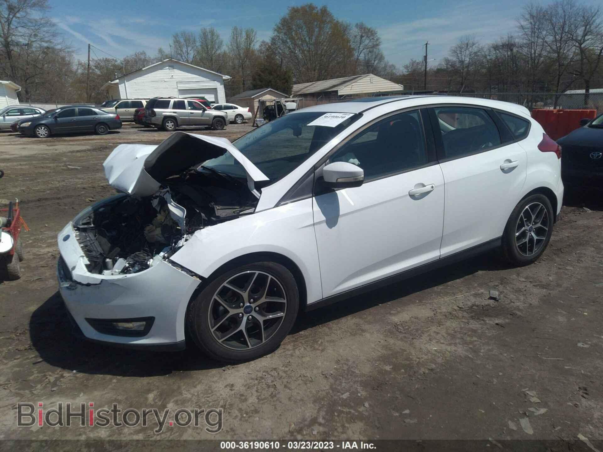 2017 FORD FOCUS - VIN: 1FADP3M25HL208059 - Фото 2