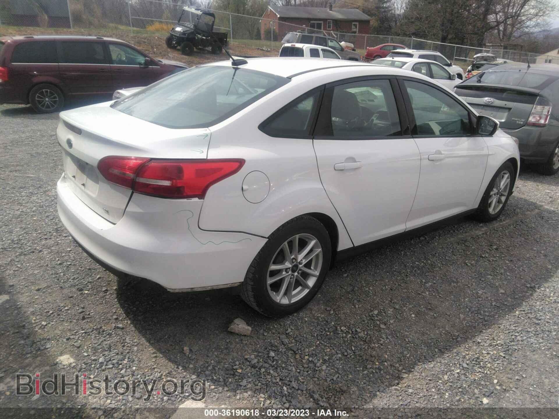 2016 FORD FOCUS - VIN: 1FADP3F29GL204396 - Фото 4