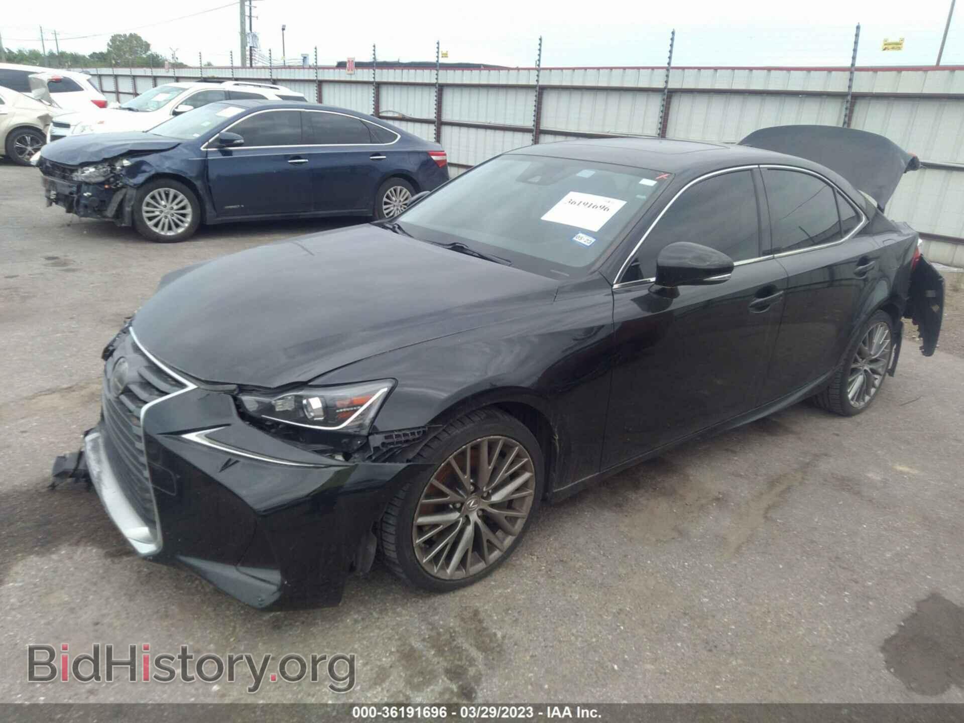 2017 LEXUS IS - VIN: JTHBA1D22H5044019 - Фото 2