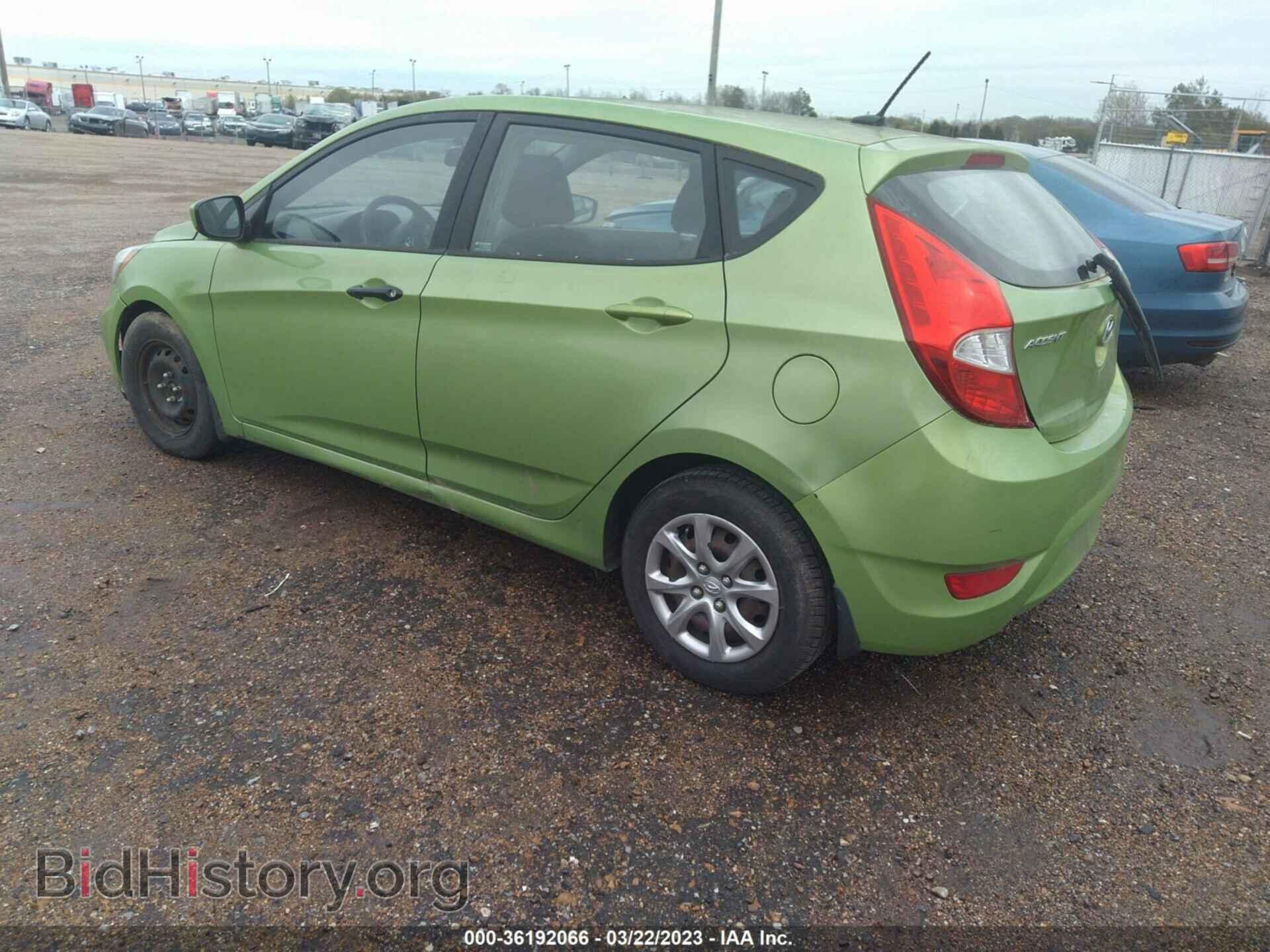 2013 HYUNDAI ACCENT - VIN: KMHCT5AE0DU092099 - Фото 3