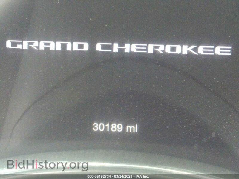 2019 Jeep GRAND CHEROKEE (VIN 1C4RJFAGXKC607222) — photo 7 of 11