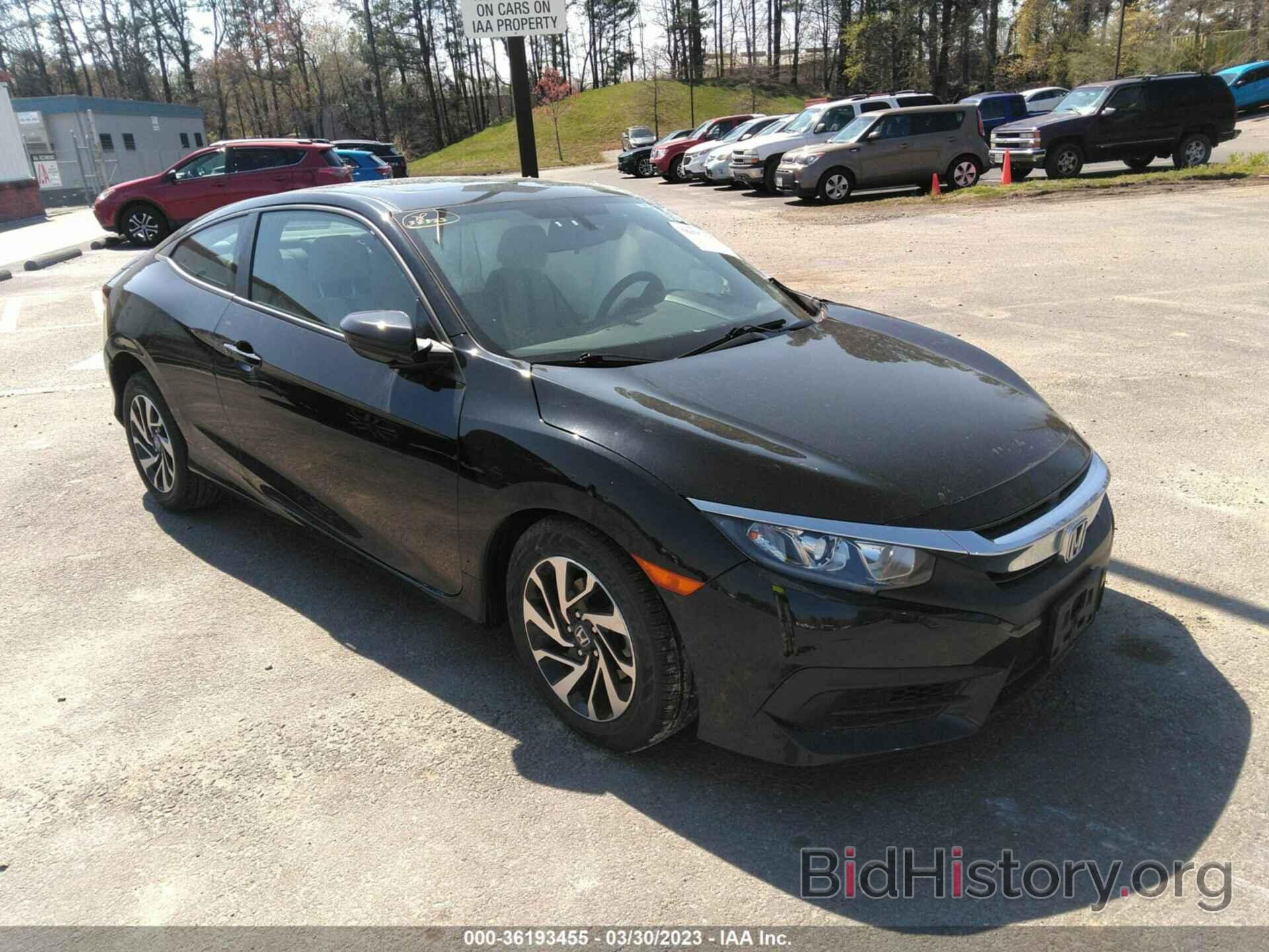 Photo 2HGFC4B01JH300926 - HONDA CIVIC COUPE 2018