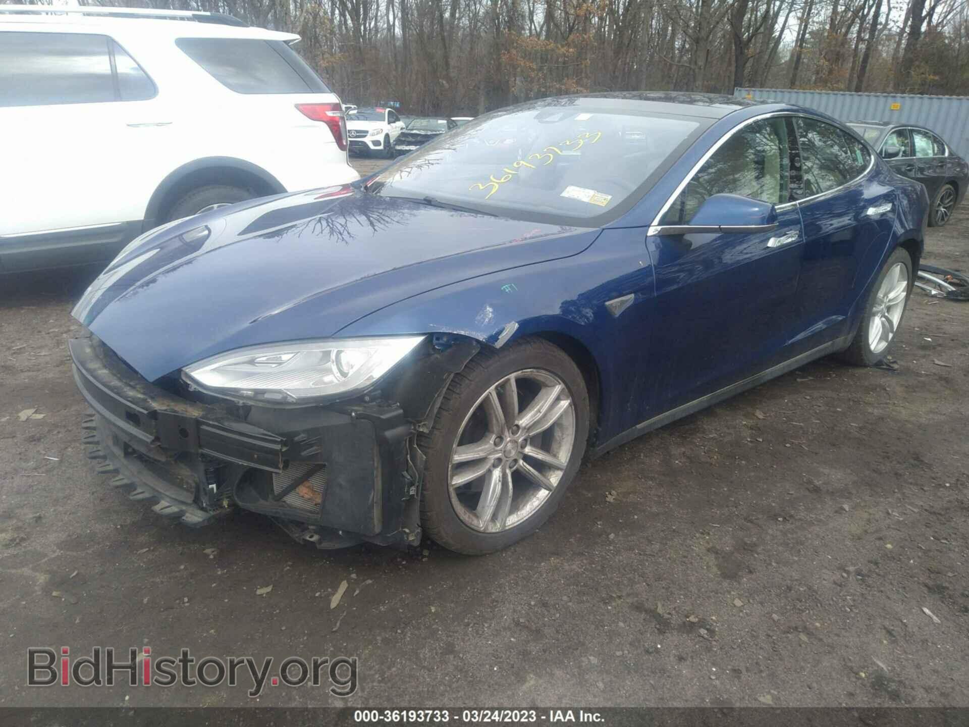 2015 TESLA MODEL S - VIN: 5YJSA1E28FF114182 - Photo 2