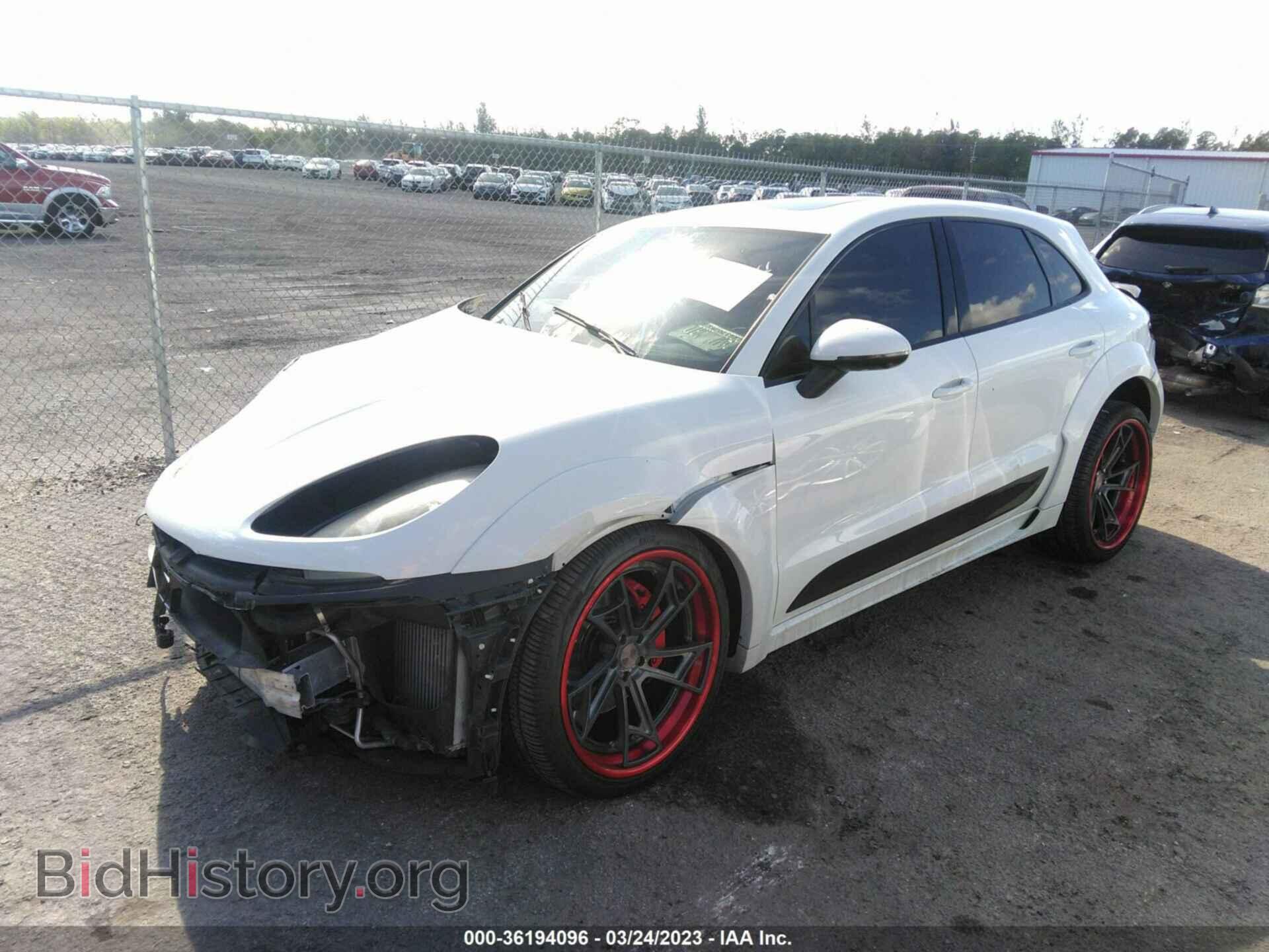 2016 PORSCHE MACAN - VIN: WP1AF2A59GLB90834 - Фото 2