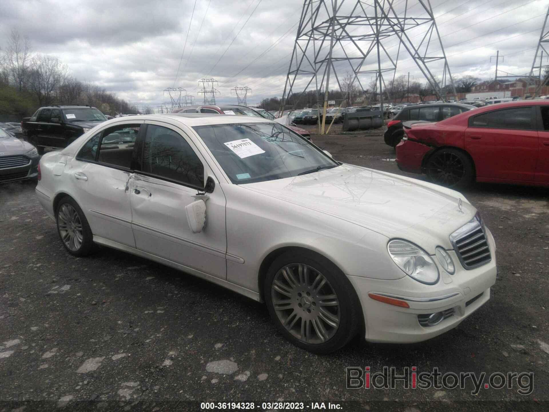 Photo WDBUF56X17B102759 - MERCEDES-BENZ E-CLASS 2007