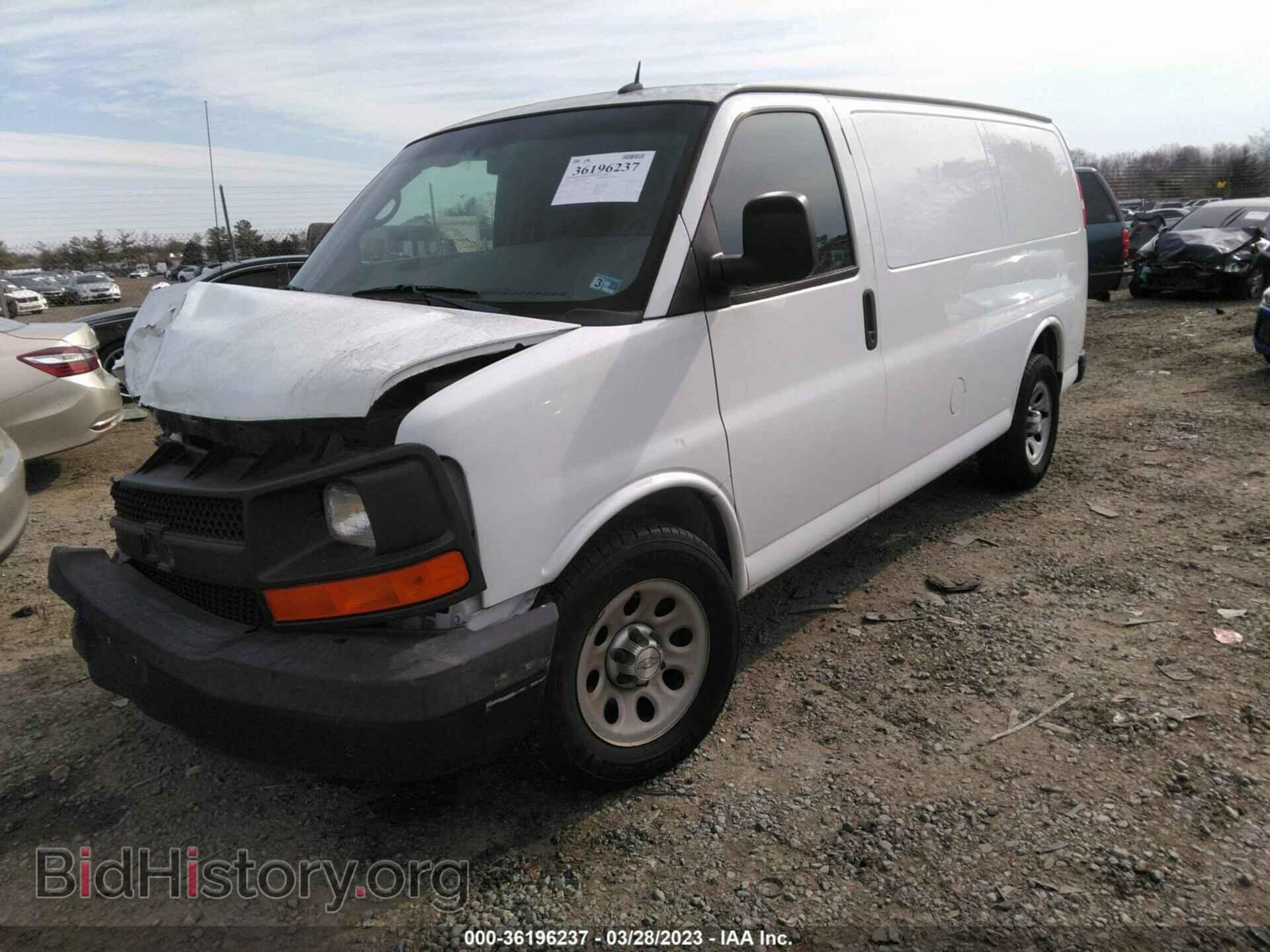 2014 CHEVROLET EXPRESS CARGO VAN - VIN: 1GCSGAFX4E1192121 - Photo 2