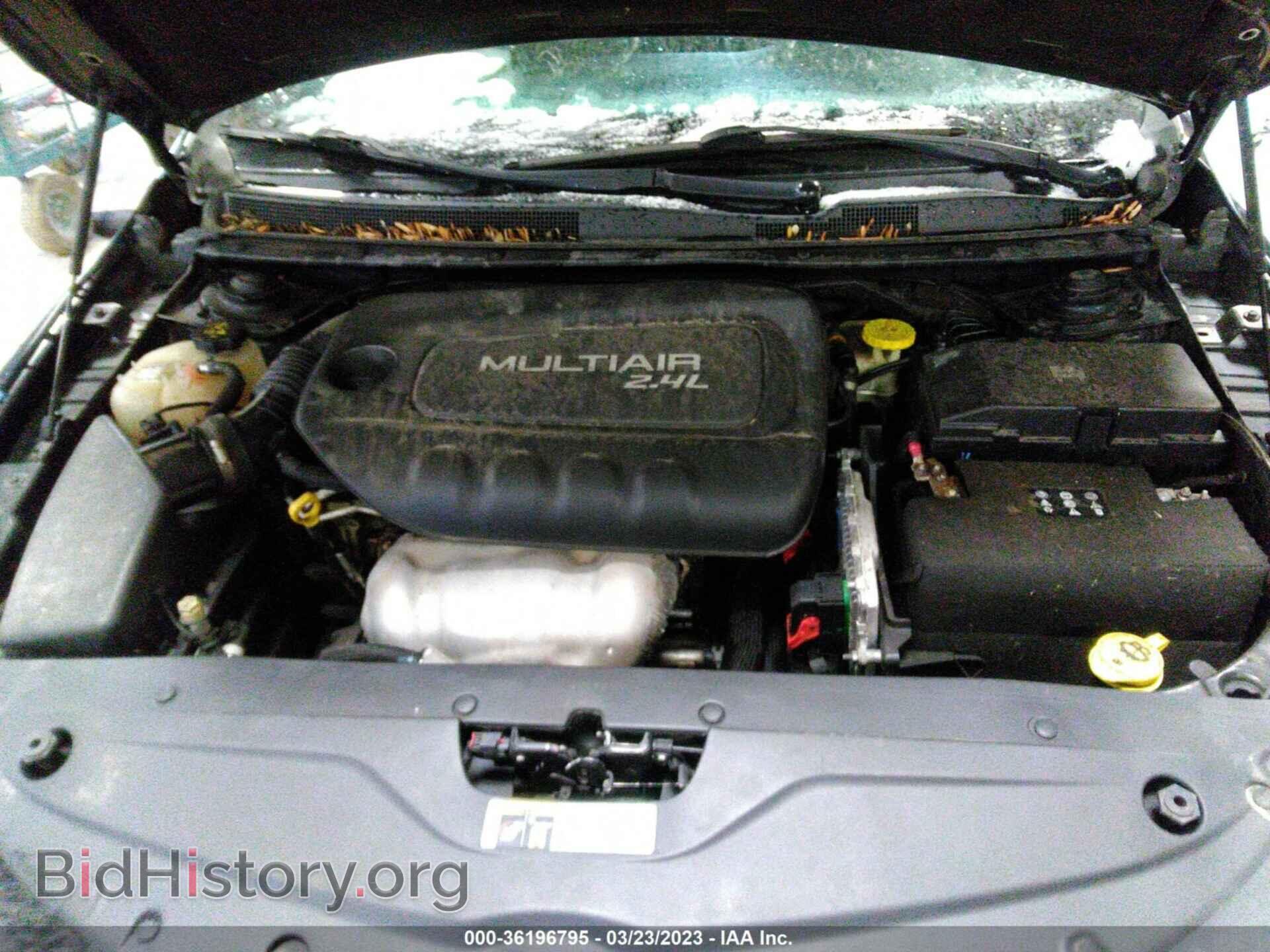 2015 CHRYSLER 200 - VIN: 1C3CCCBB1FN554829 - Фото 10