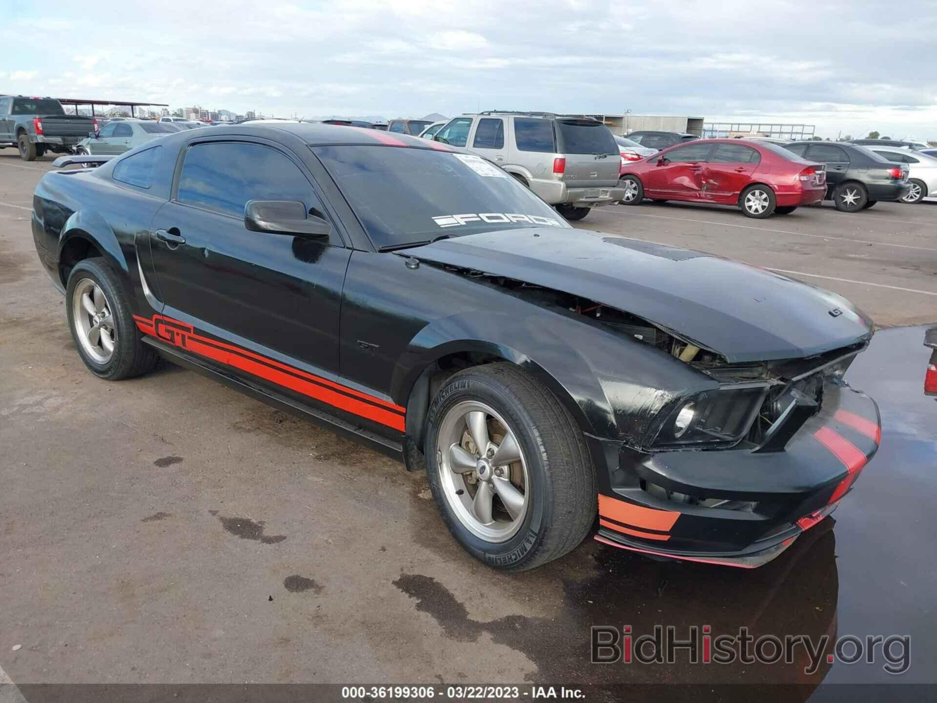 Photo 1ZVFT82H865201267 - FORD MUSTANG 2006