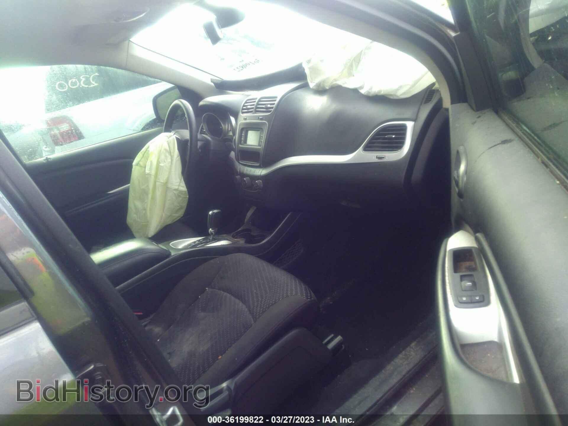 2019 DODGE JOURNEY - VIN: 3C4PDCAB2KT746573 - Photo 5