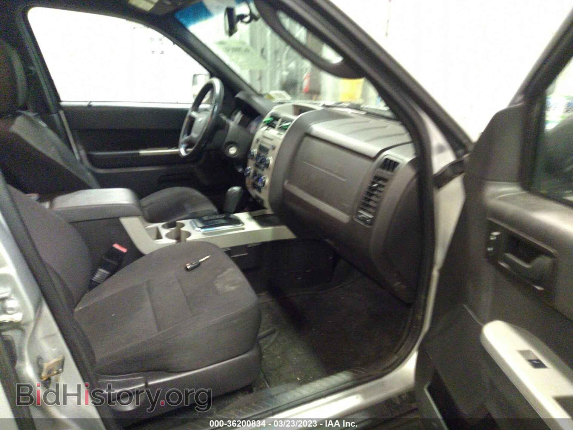 2010 FORD ESCAPE - VIN: 1FMCU0D75AKB51488 - Фото 5