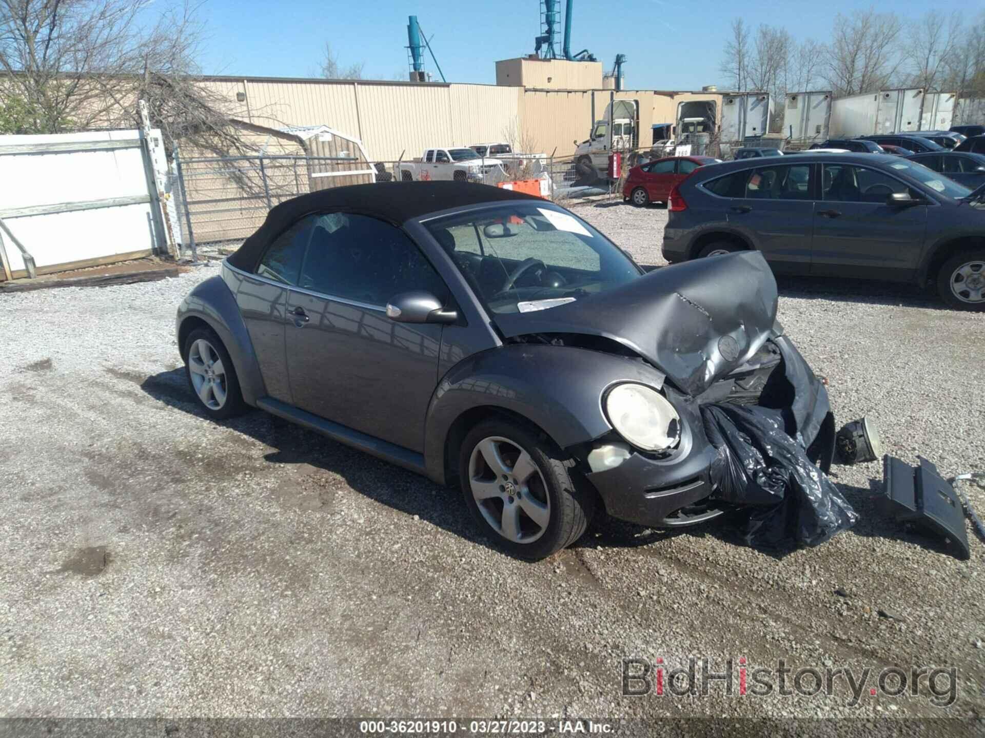 Photo 3VWSF31Y36M329162 - VOLKSWAGEN NEW BEETLE CONVERTIBLE 2006