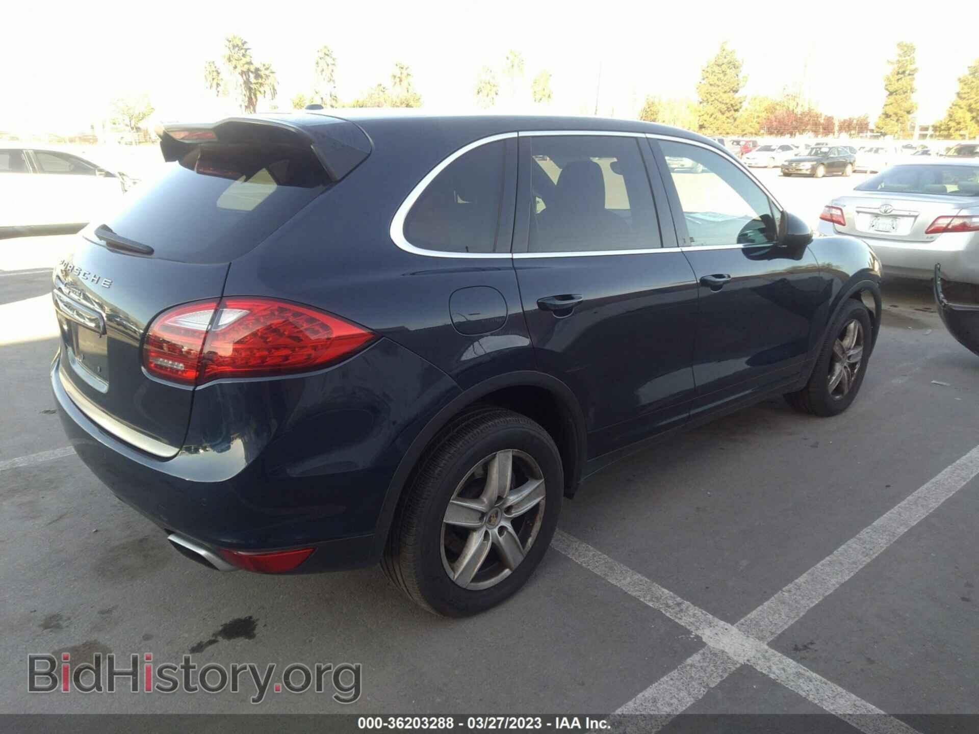 2011 PORSCHE CAYENNE - VIN: WP1AA2A29BLA03671 - Фото 4