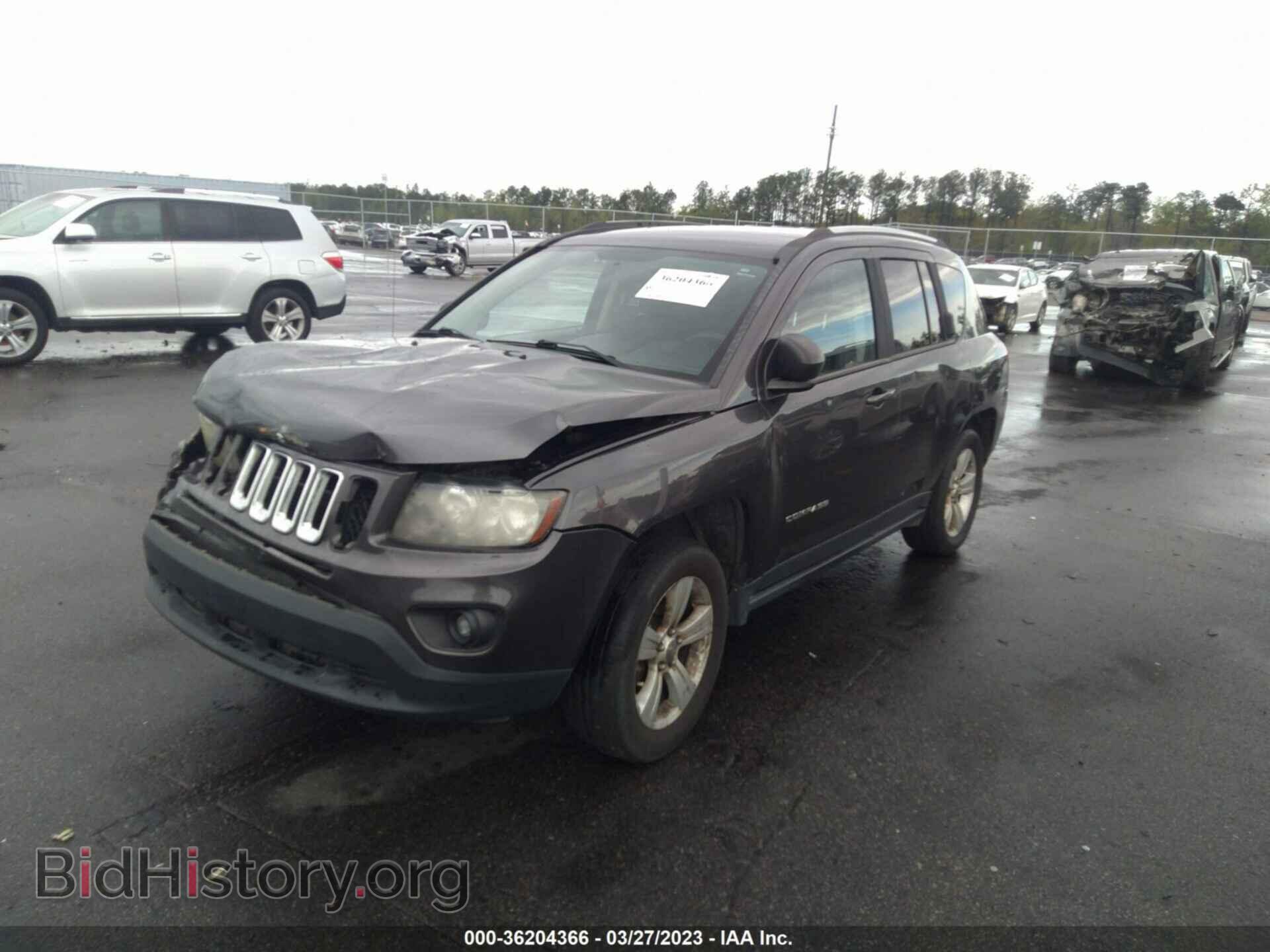2014 JEEP COMPASS - VIN: 1C4NJCBB1ED790010 - Фото 2