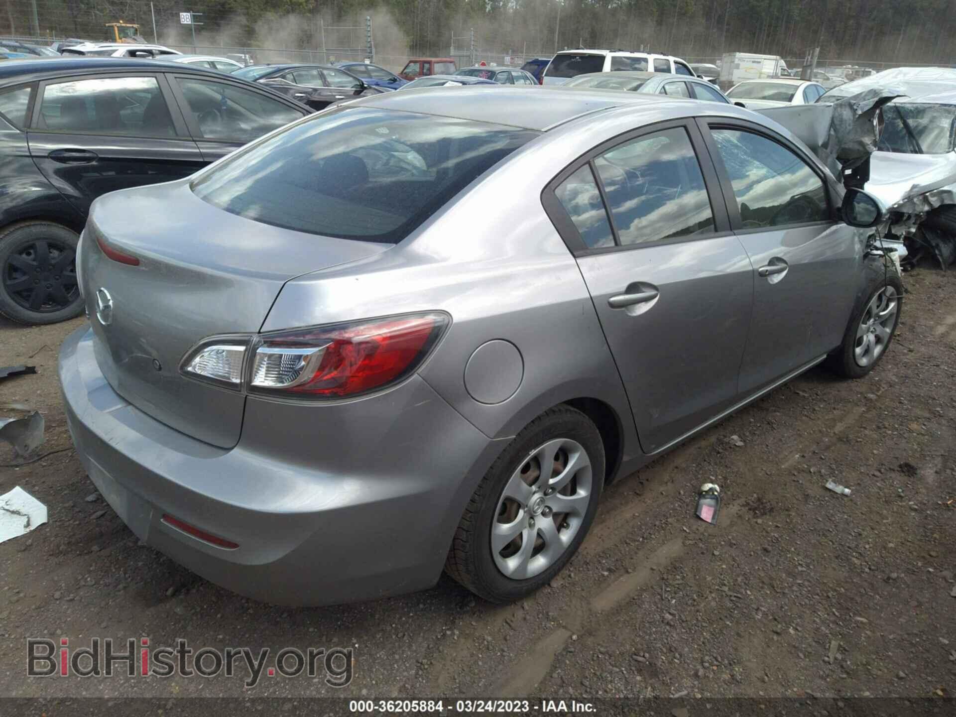 2012 MAZDA MAZDA3 - VIN: JM1BL1UFXC1512674 - Фото 4