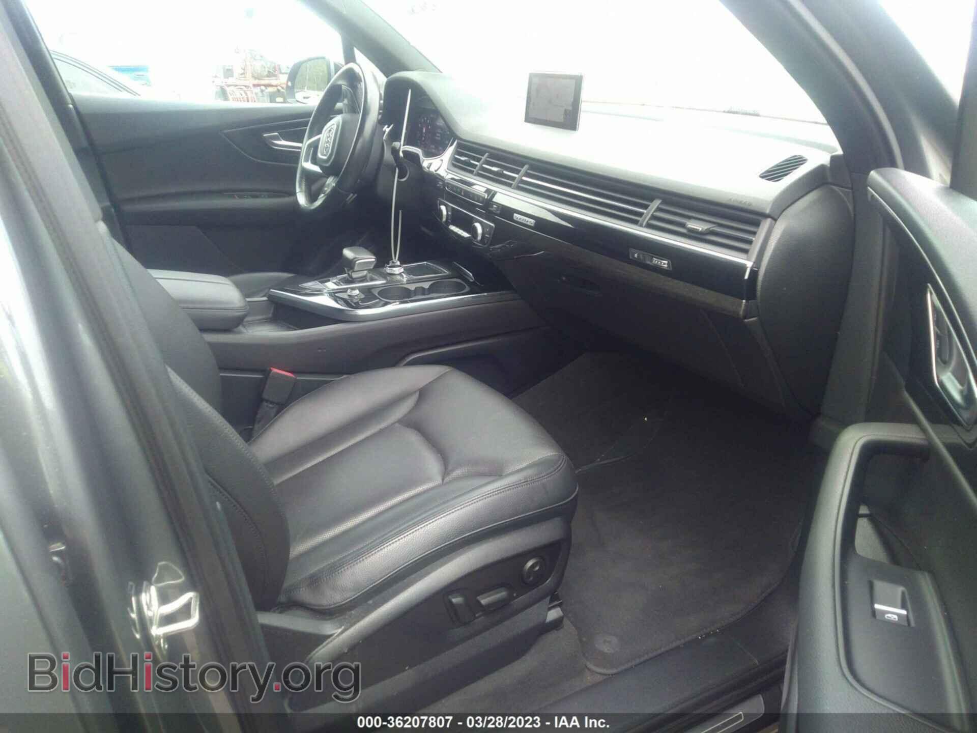 2018 AUDI Q7 - VIN: WA1VAAF70JD018077 - Фото 5