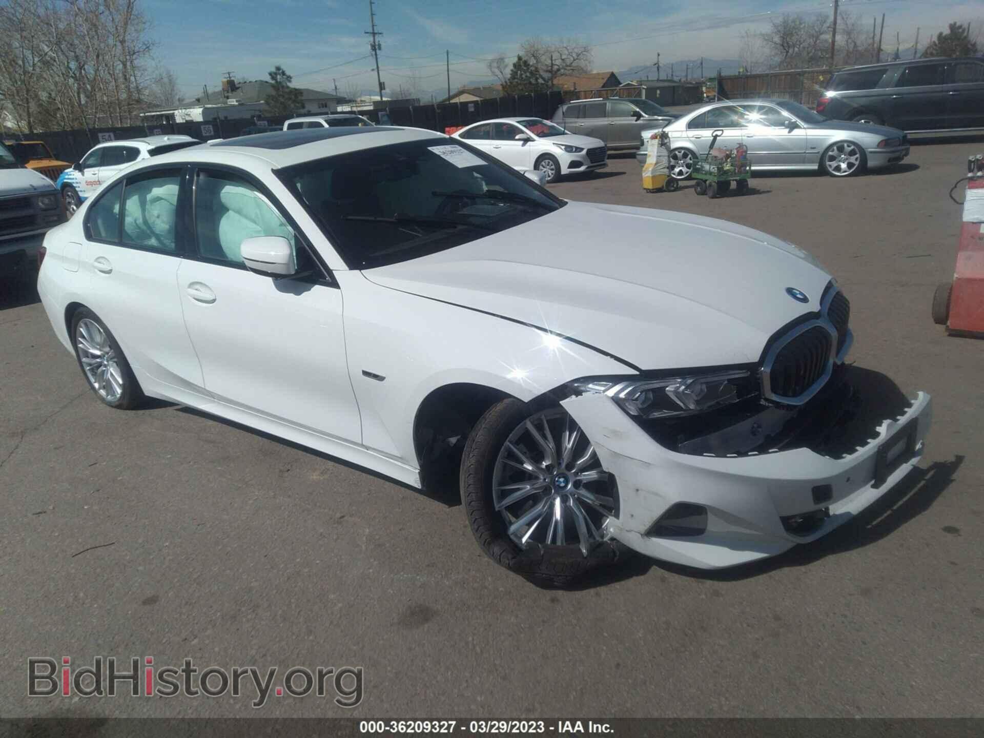 Фотография 3MW39FF05P8C93761 - BMW 3 SERIES 2023