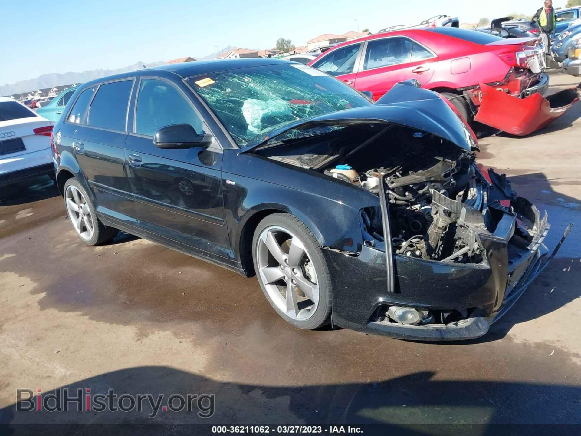 Photo WAUMFBFM4DA024627 - AUDI A3 2013