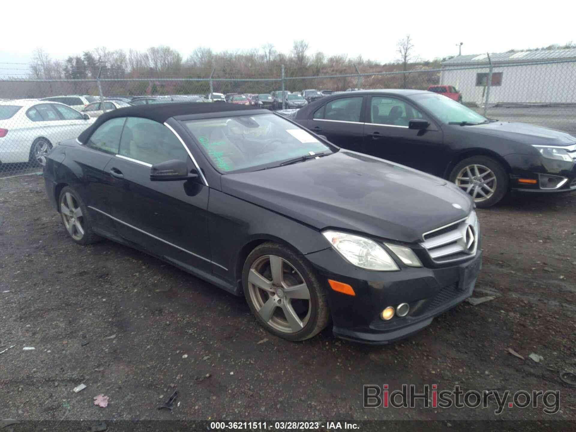 Photo WDDKK7CF4BF058422 - MERCEDES-BENZ E-CLASS 2011