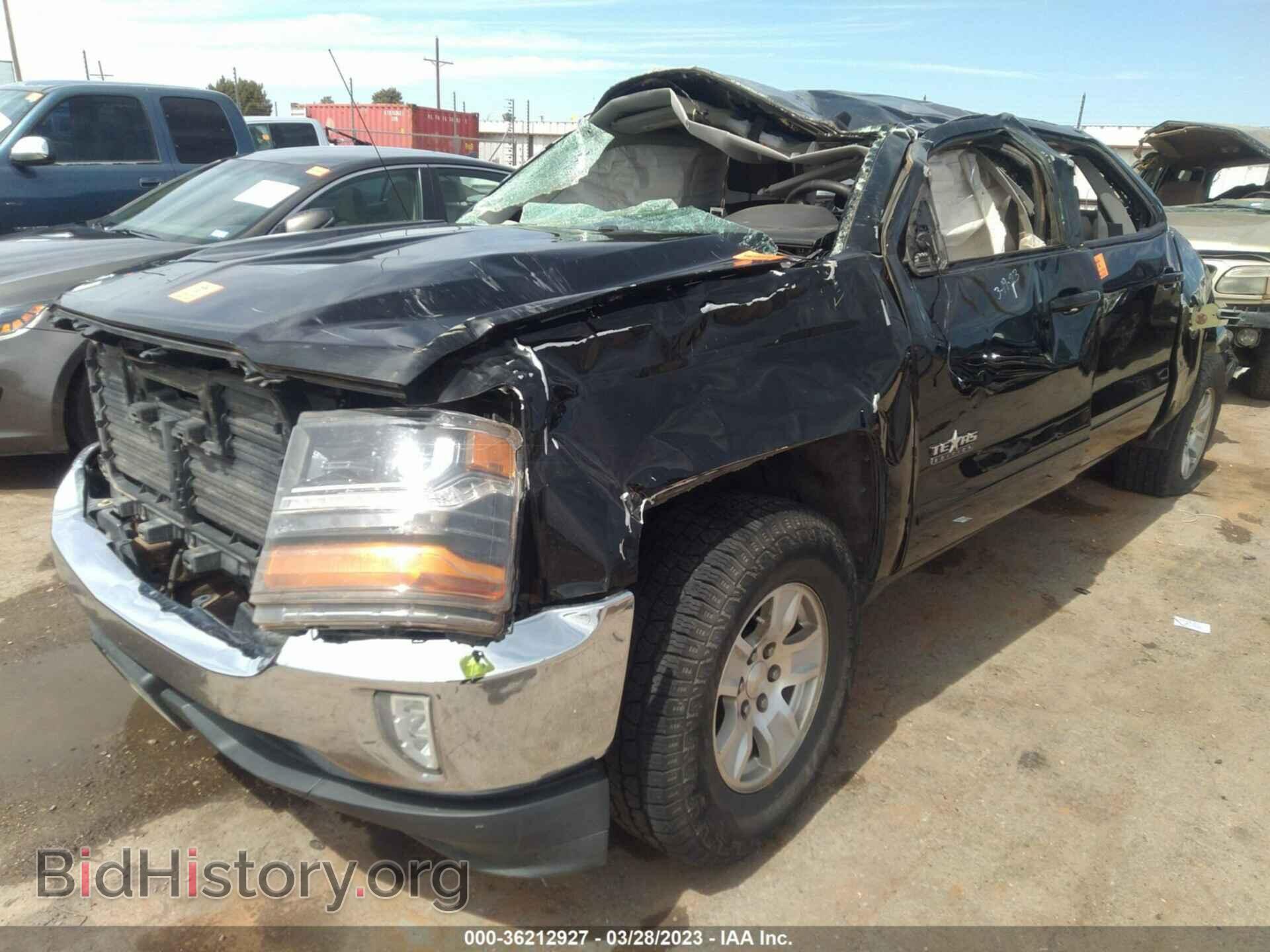 2018 CHEVROLET SILVERADO 1500 - VIN: 3GCUCRER9JG437092 - Фото 2