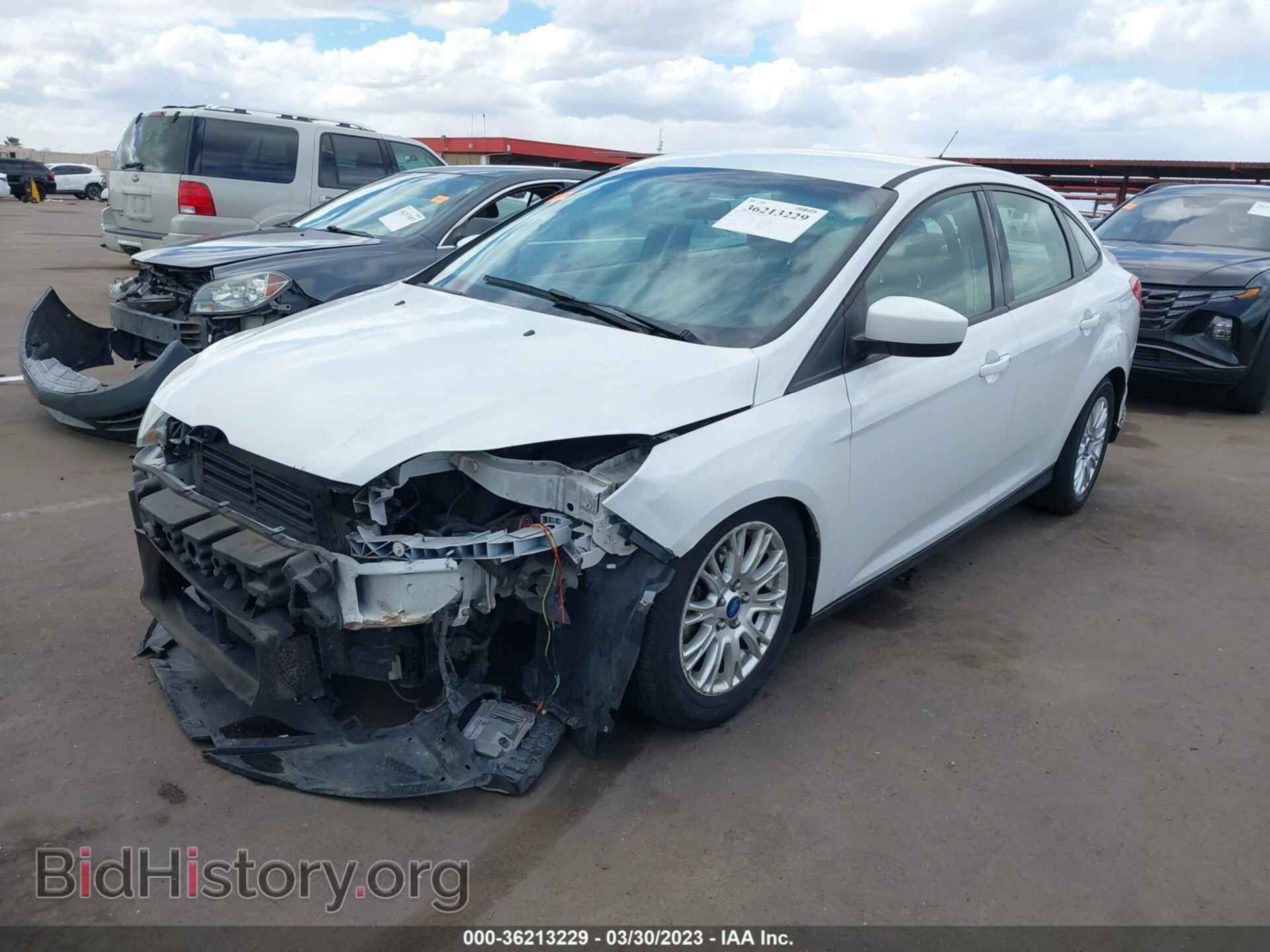 2012 FORD FOCUS - VIN: 1FAHP3F22CL211279 - Фото 2