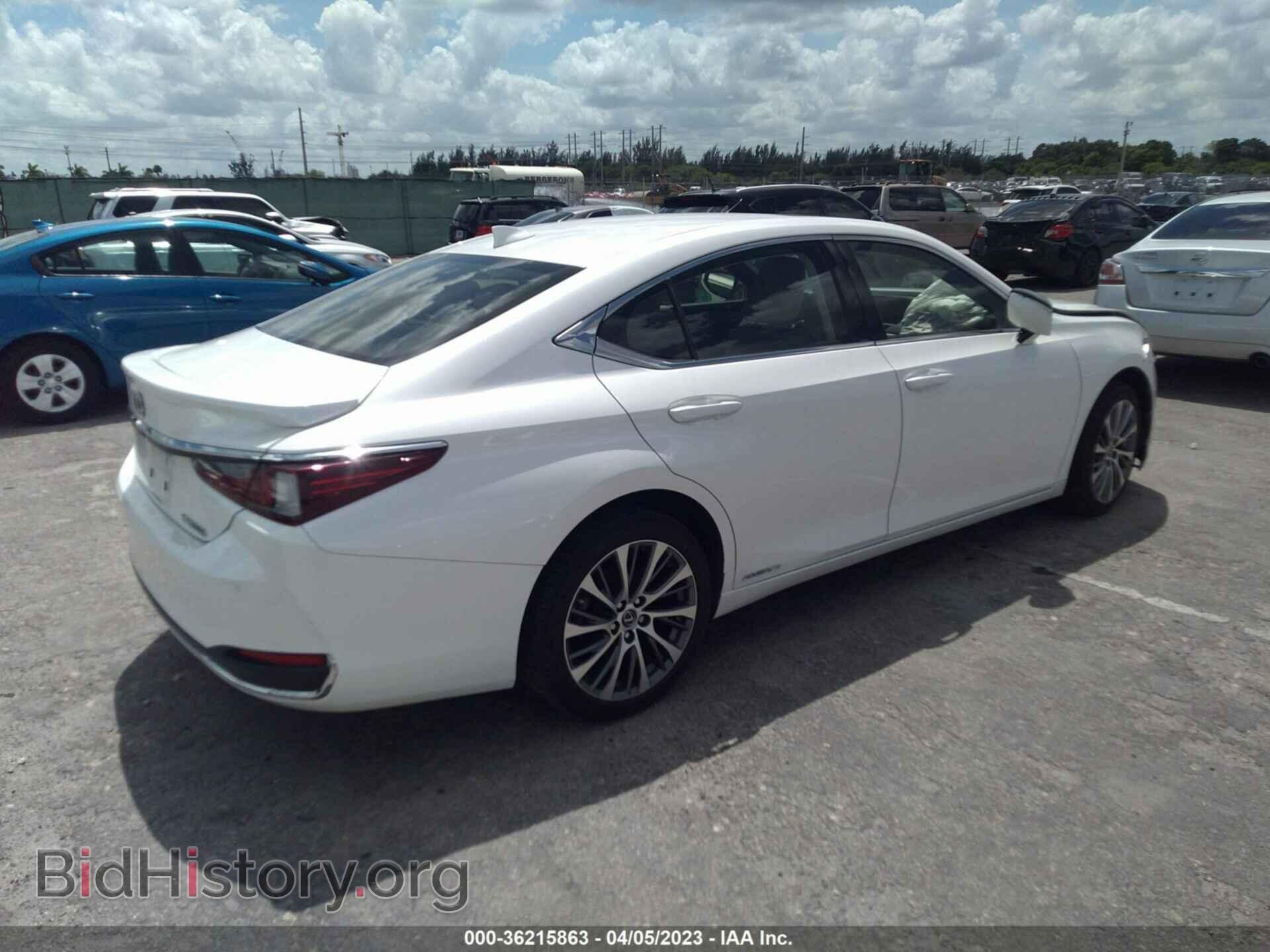 2019 LEXUS ES - VIN: JTHB21B15K2021365 - Фото 4