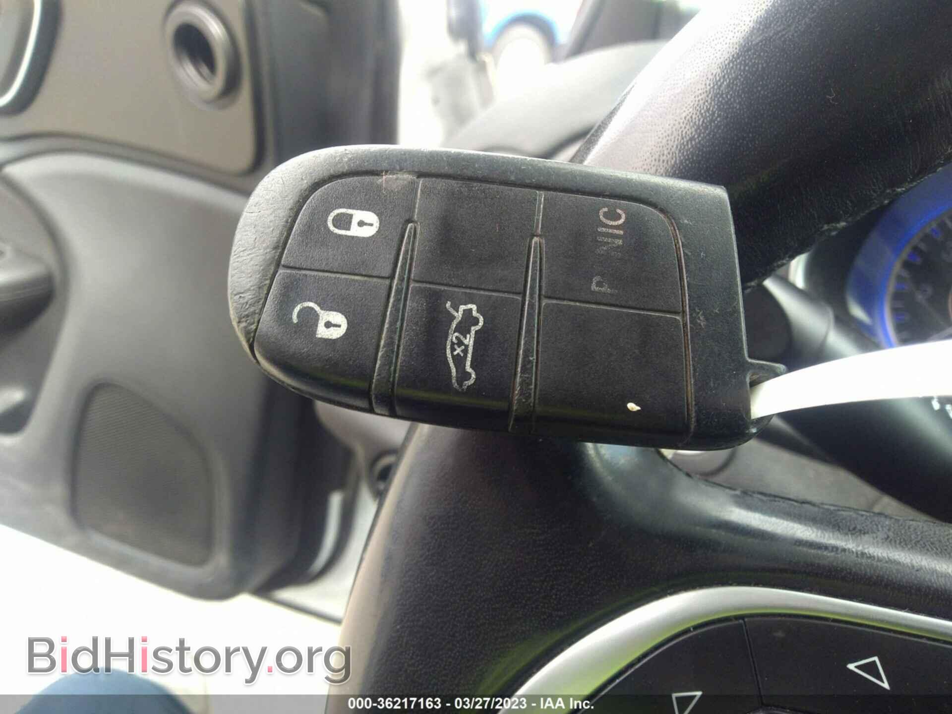 2015 CHRYSLER 200 - VIN: 1C3CCCAB9FN720502 - Фото 11
