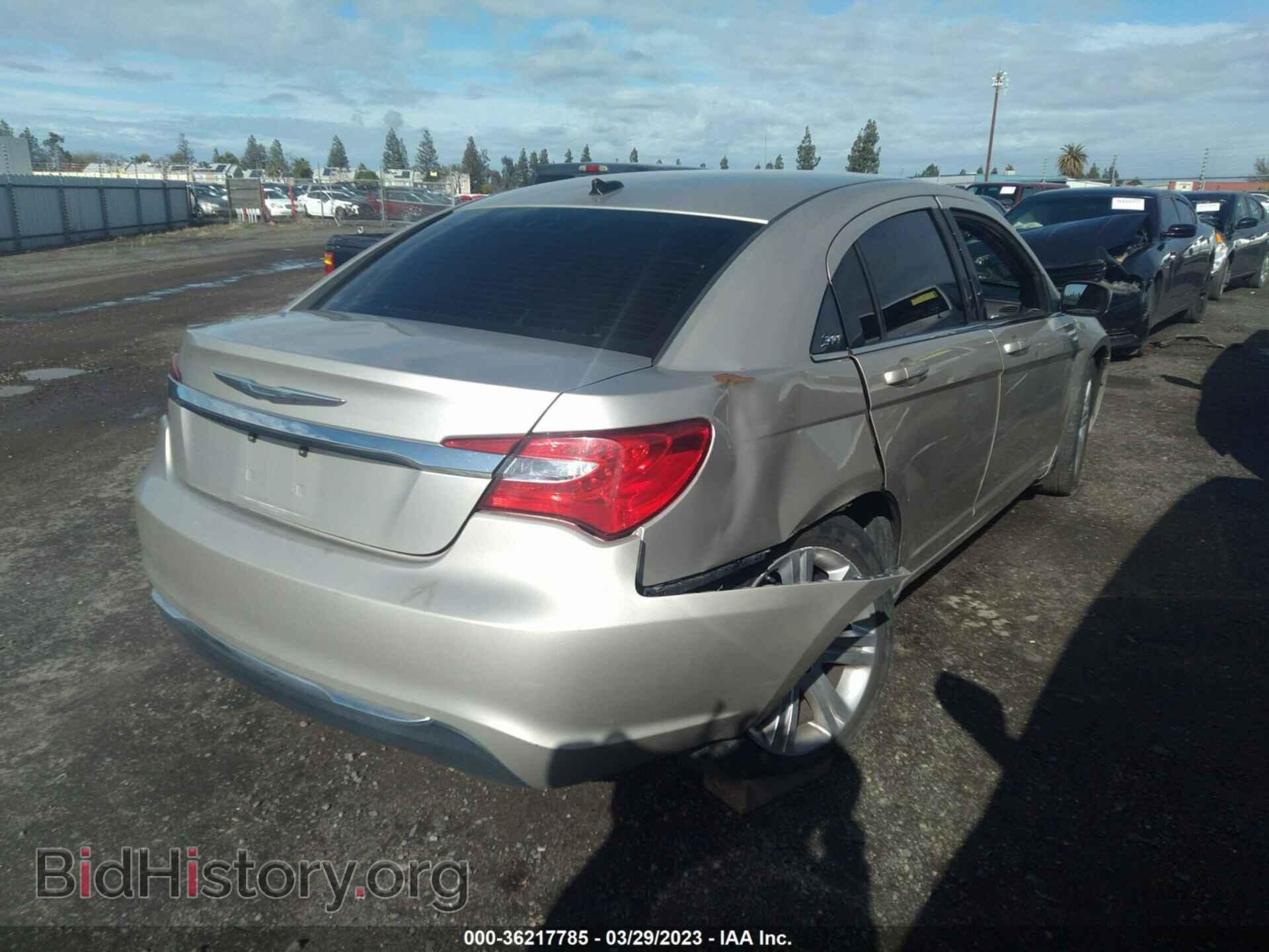 2013 CHRYSLER 200 - VIN: 1C3CCBBB3DN656074 - Photo 4