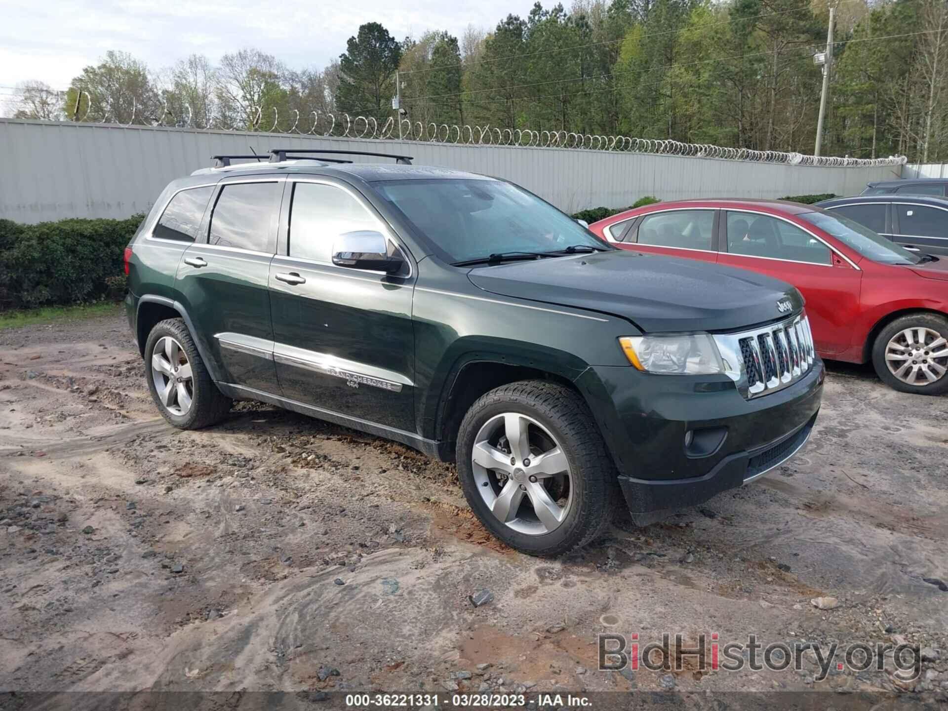 Photo 1J4RR6GT1BC605883 - JEEP GRAND CHEROKEE 2011