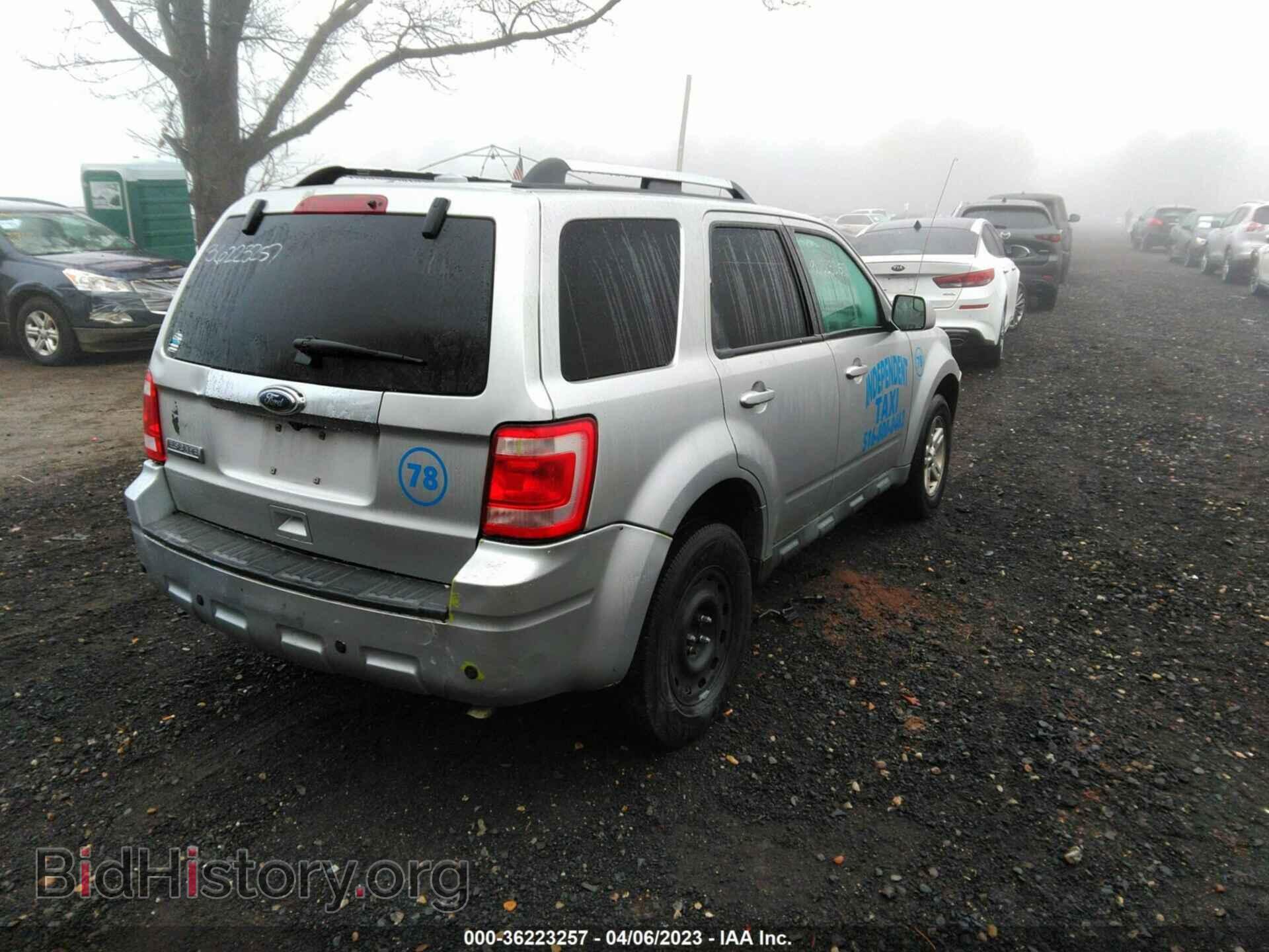 2010 FORD ESCAPE - VIN: 1FMCU0E72AKA29511 - Фото 4