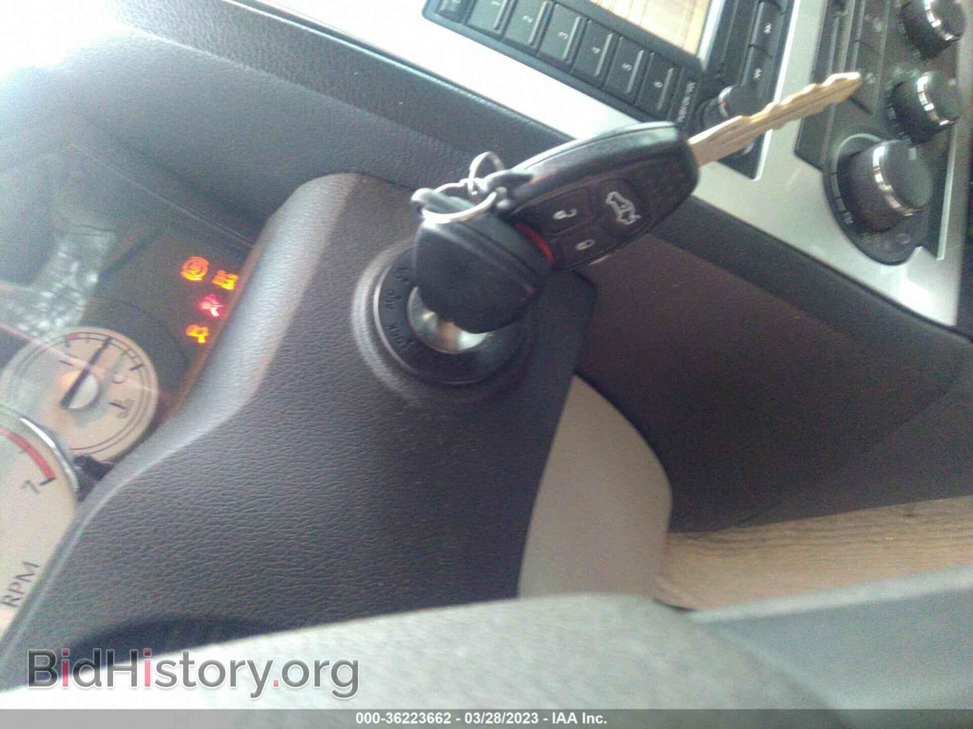 2007 CHRYSLER 300 - VIN: 2C3LK63H97H668515 - Фото 11