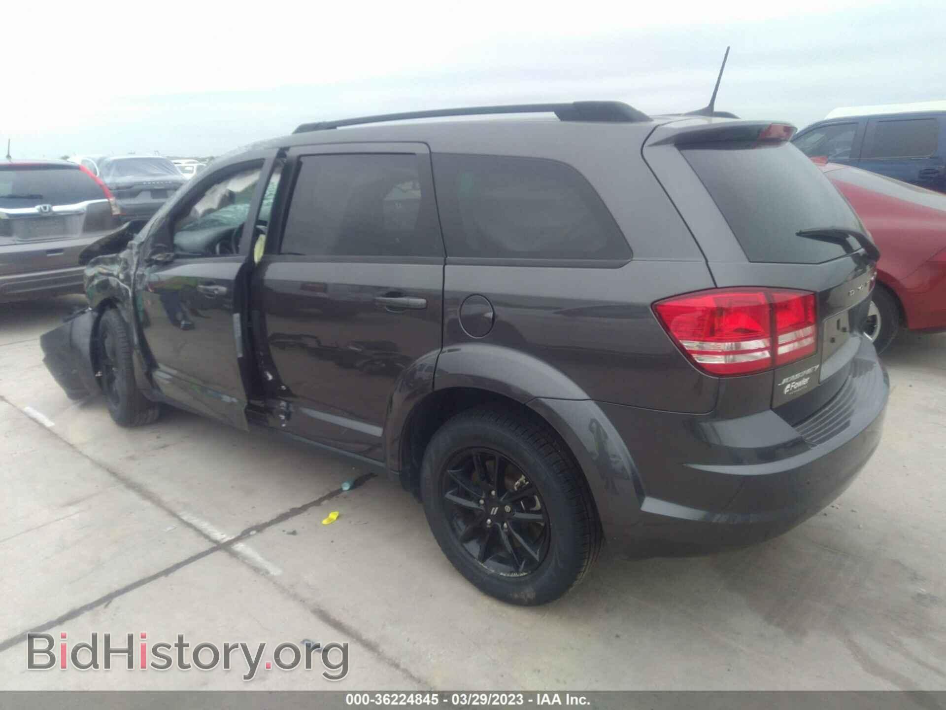 2020 DODGE JOURNEY - VIN: 3C4PDCAB4LT220804 - Фото 3