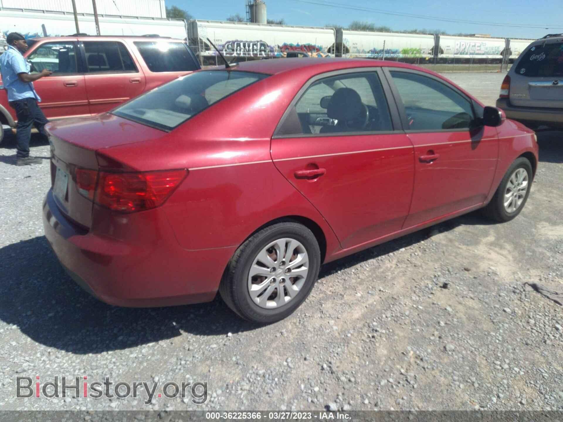 2013 KIA FORTE - VIN: KNAFU4A28D5702921 - Фото 4