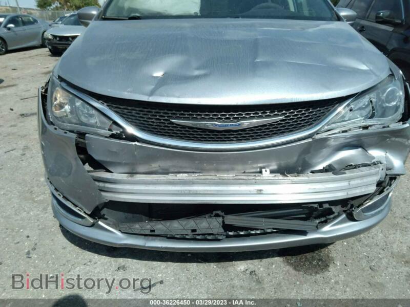 2019 Chrysler PACIFICA (VIN 2C4RC1BG6KR597095) — photo 6 of 11