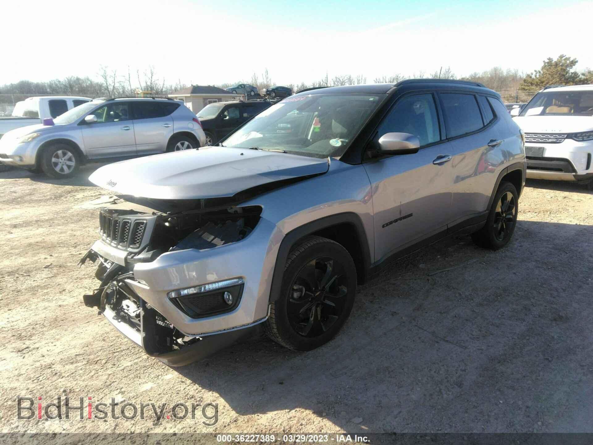 2019 JEEP COMPASS - VIN: 3C4NJDBB2KT696956 - Photo 2