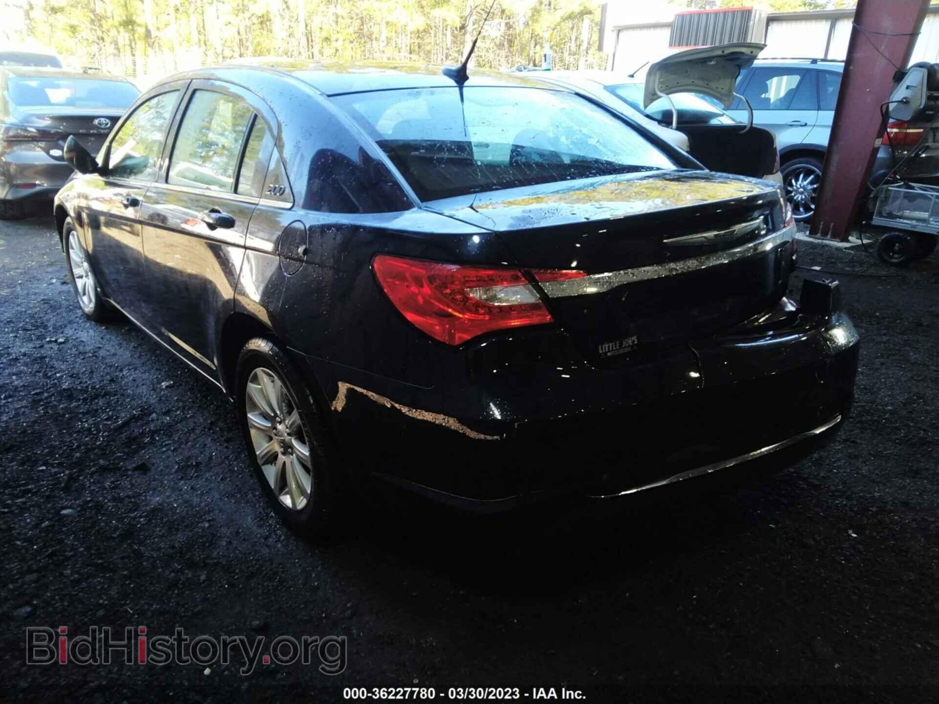 2011 CHRYSLER 200 - VIN: 1C3BC1FB4BN511574 - Photo 3