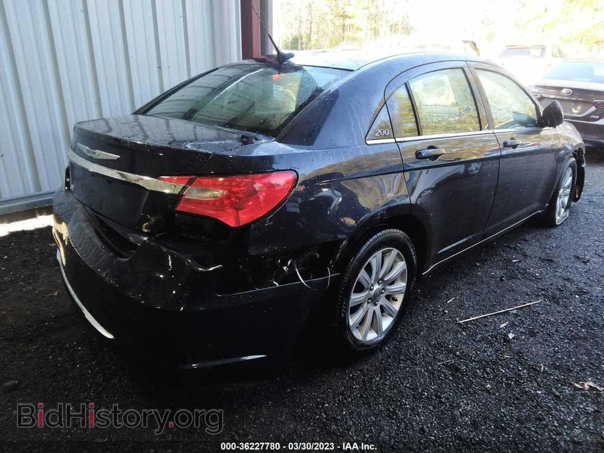 2011 CHRYSLER 200 - VIN: 1C3BC1FB4BN511574 - Photo 4