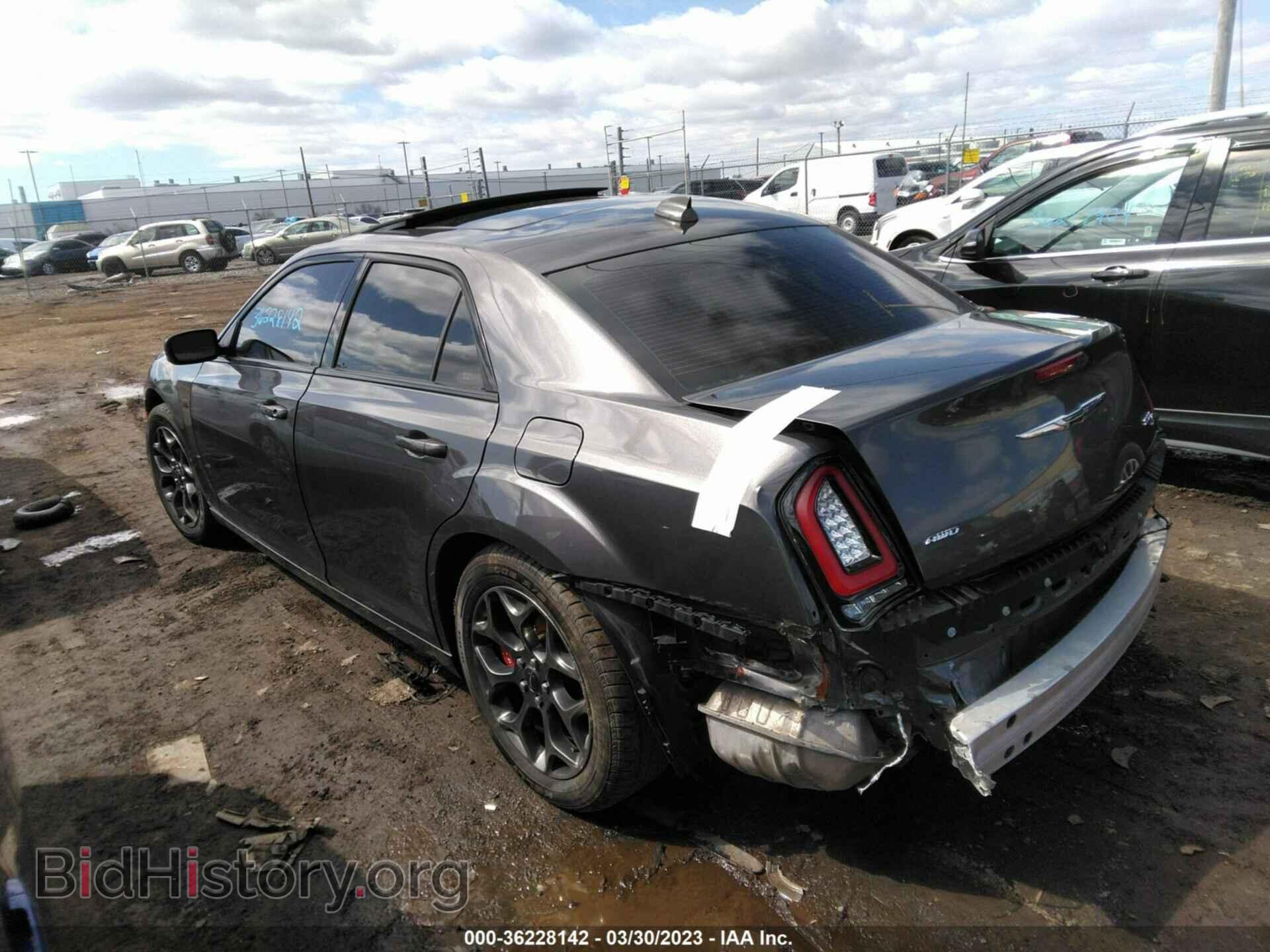 2018 CHRYSLER 300 - VIN: 2C3CCAGG4JH141474 - Фото 3