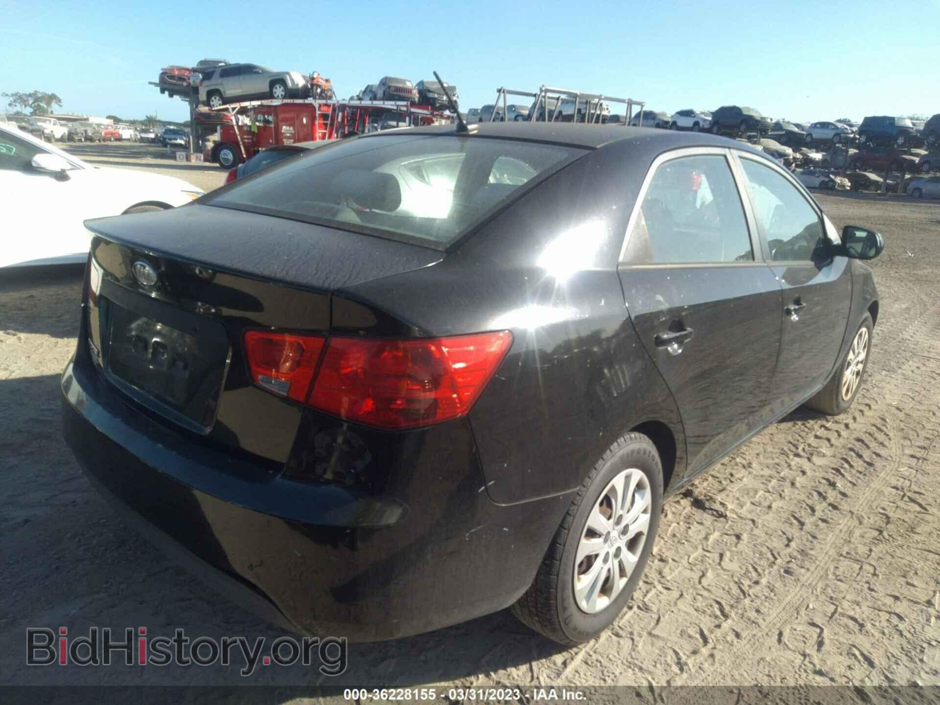 2013 KIA FORTE - VIN: KNAFT4A2XD5672131 - Фото 4