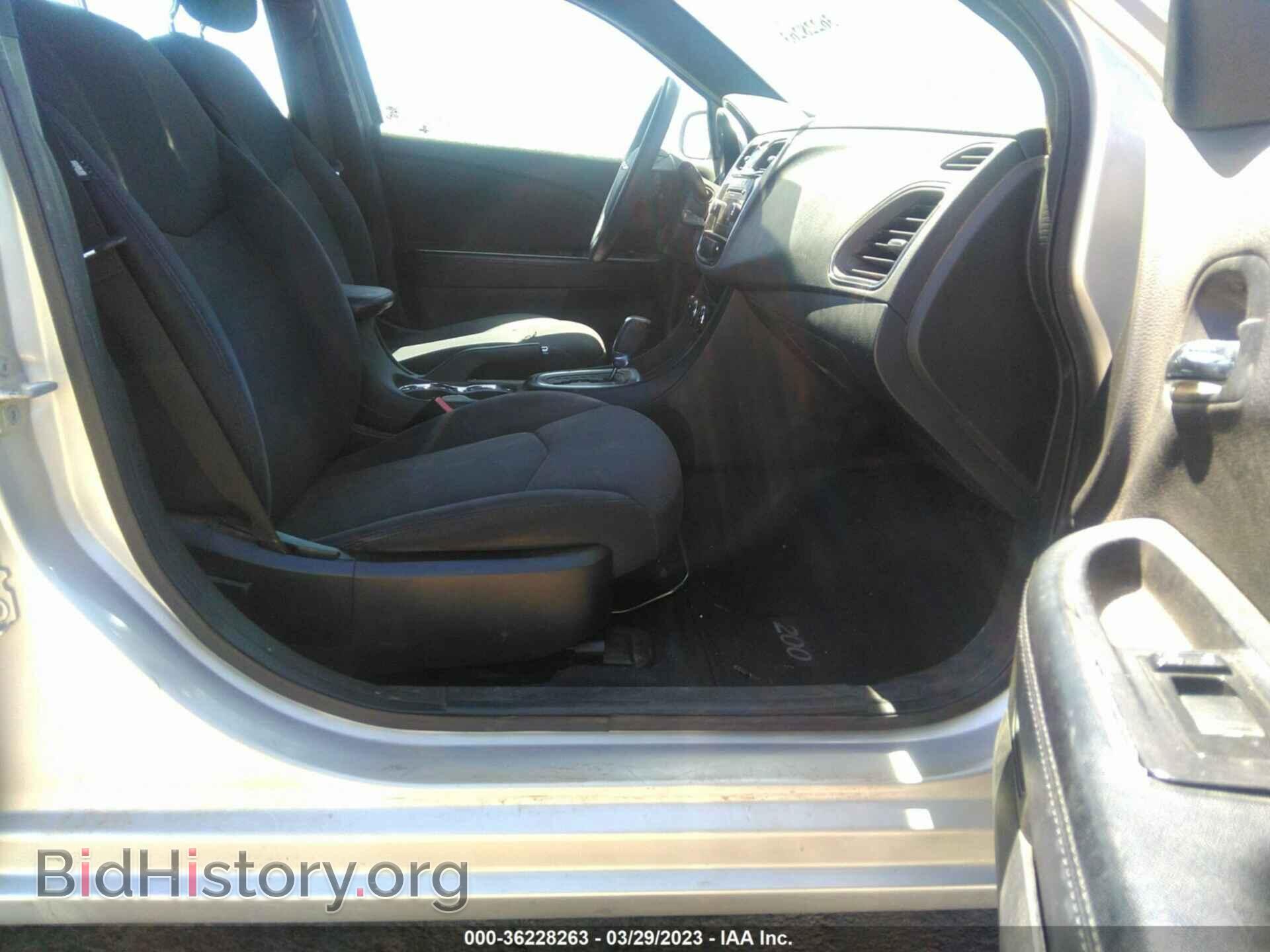 2012 CHRYSLER 200 - VIN: 1C3CCBAB0CN202364 - Photo 5