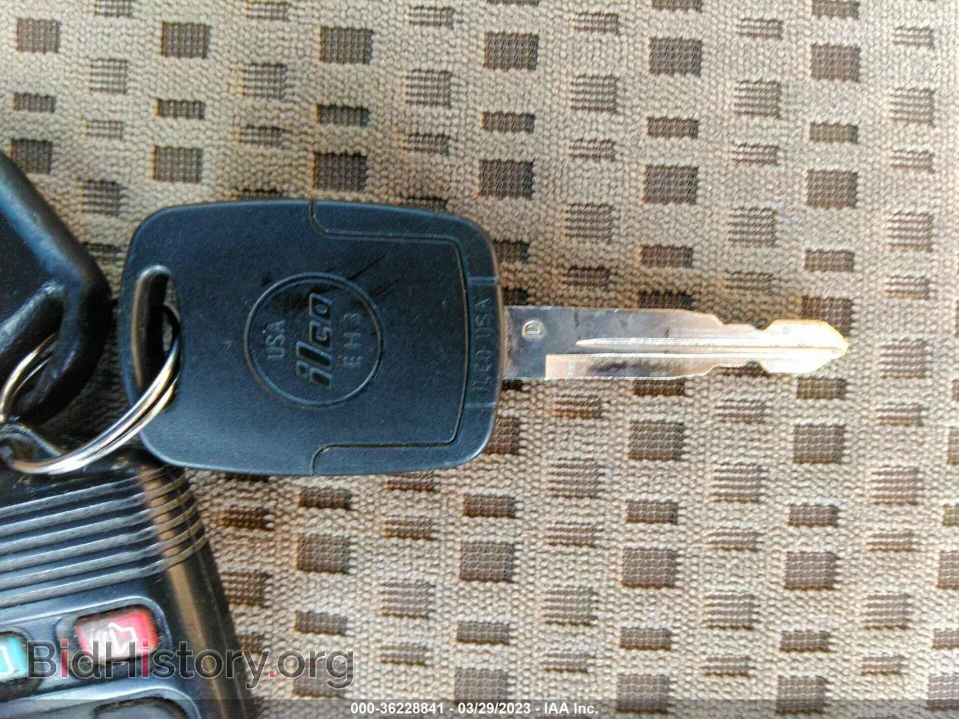 2006 FORD FOCUS - VIN: 1FAHP34N06W256995 - Фото 11
