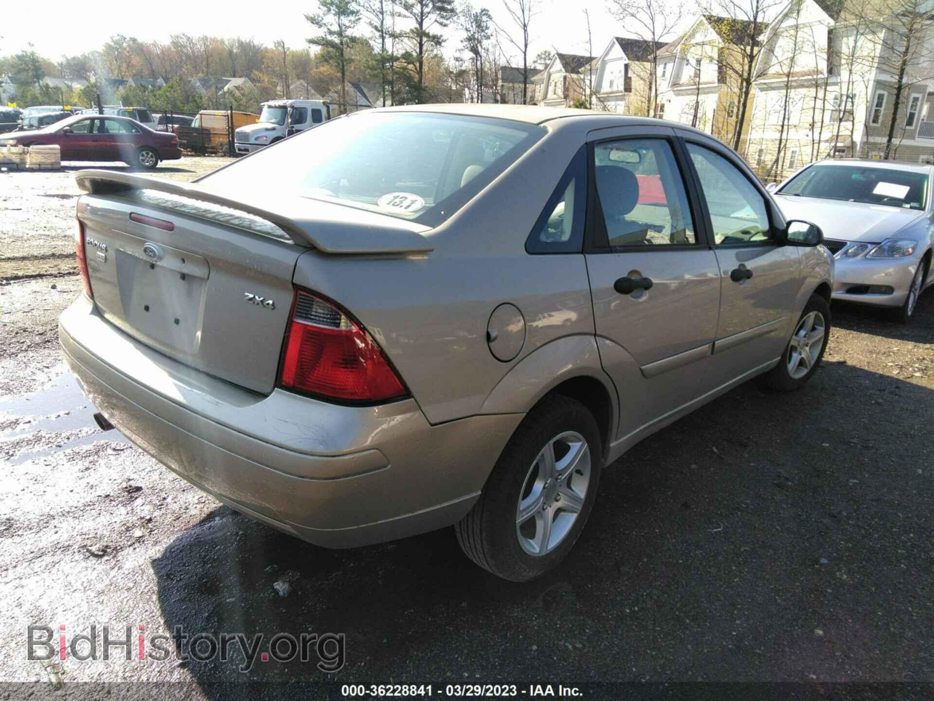 2006 FORD FOCUS - VIN: 1FAHP34N06W256995 - Фото 4