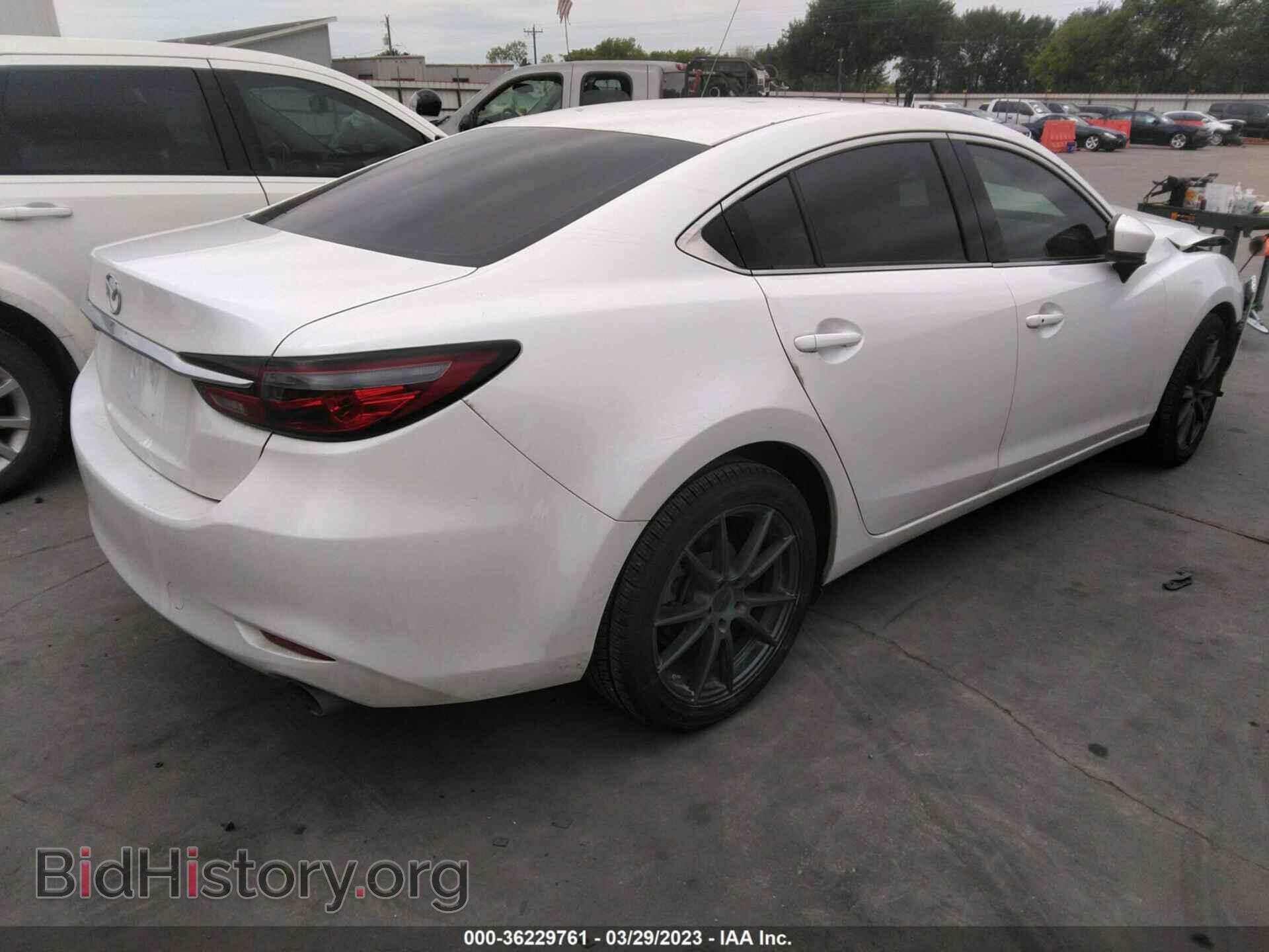 2018 MAZDA MAZDA6 - VIN: JM1GL1VM5J1323706 - Фото 4