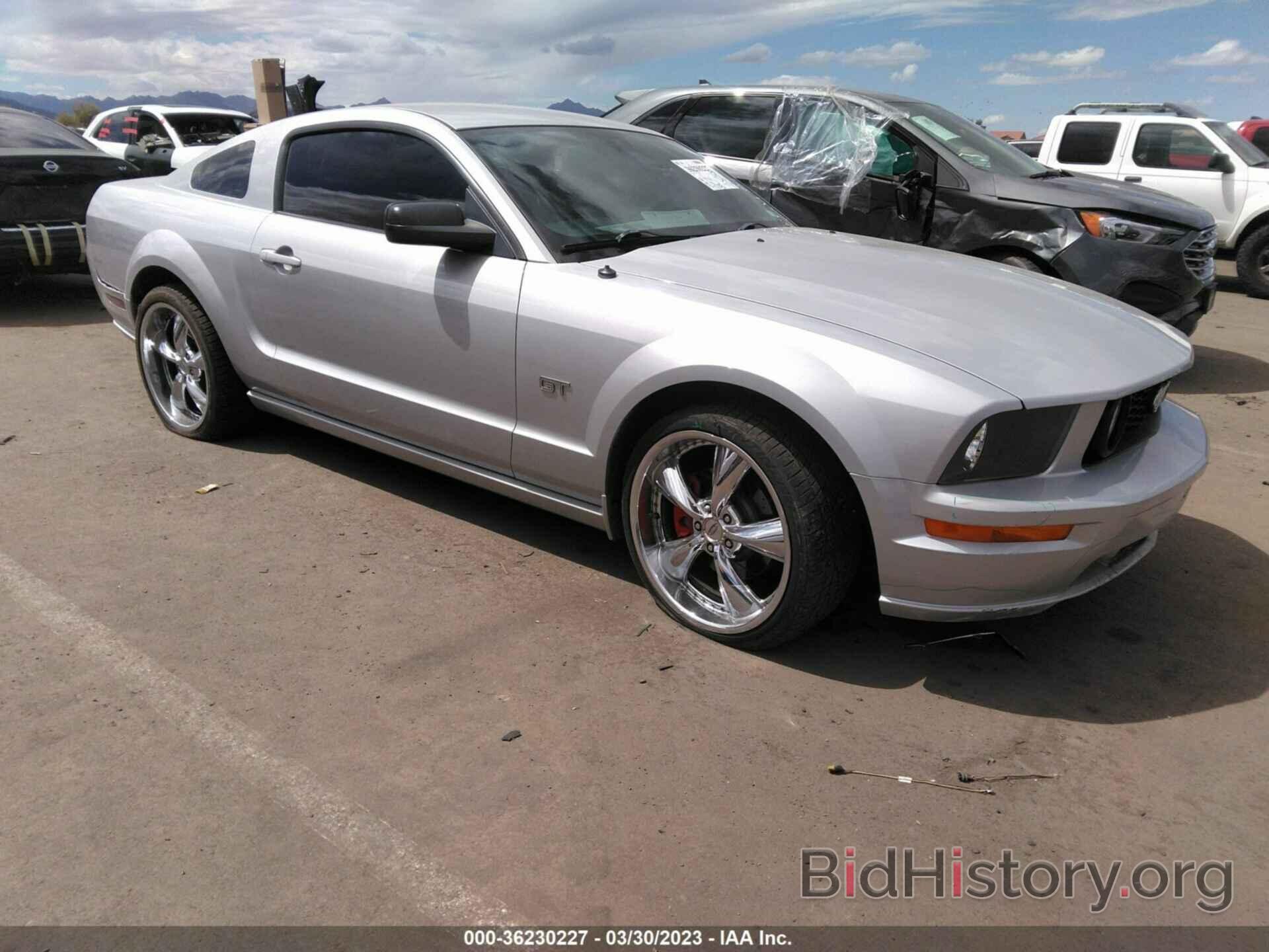 Photo 1ZVFT82H575327443 - FORD MUSTANG 2007