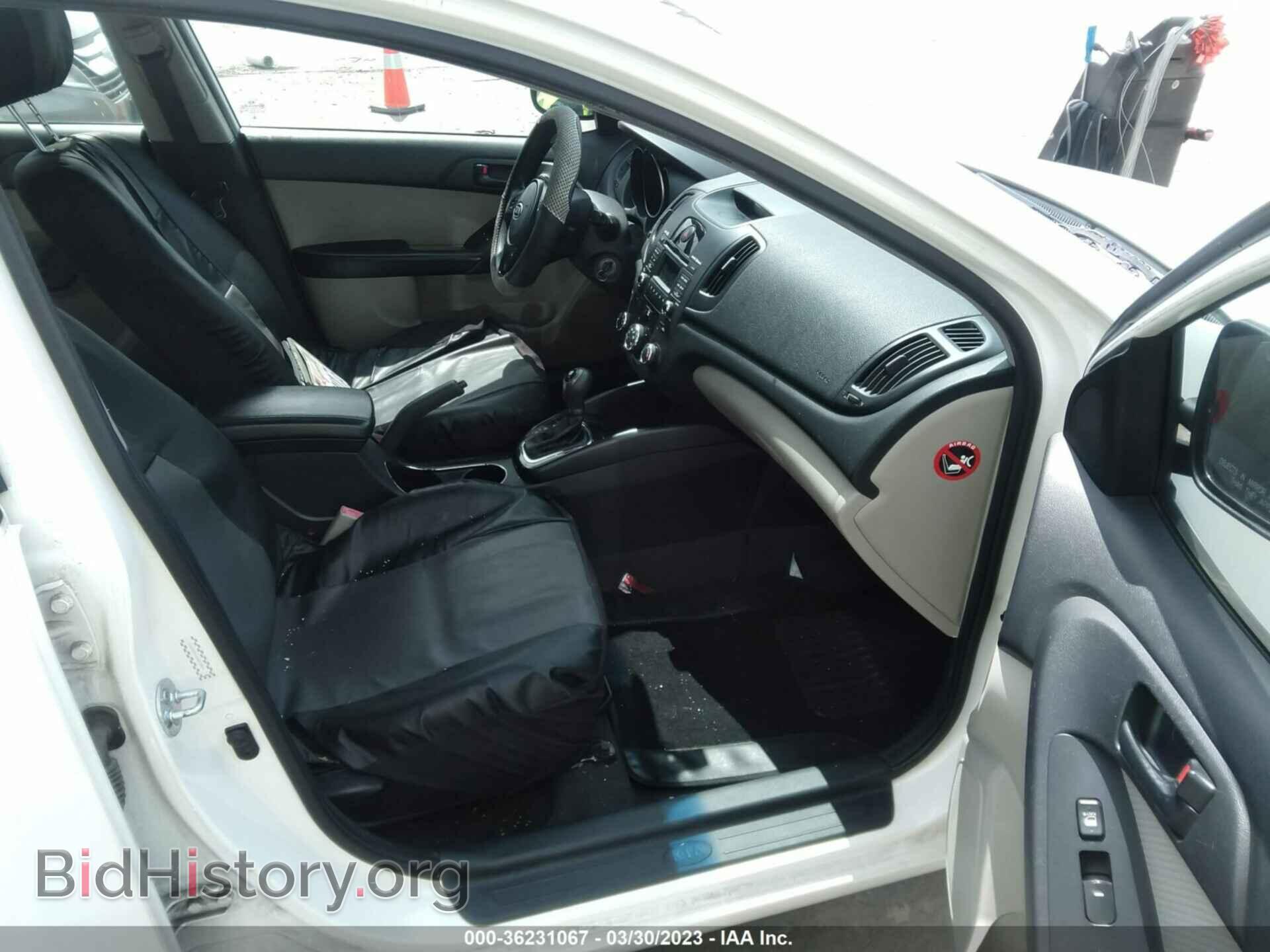 2011 KIA FORTE - VIN: KNAFU4A21B5347572 - Фото 5