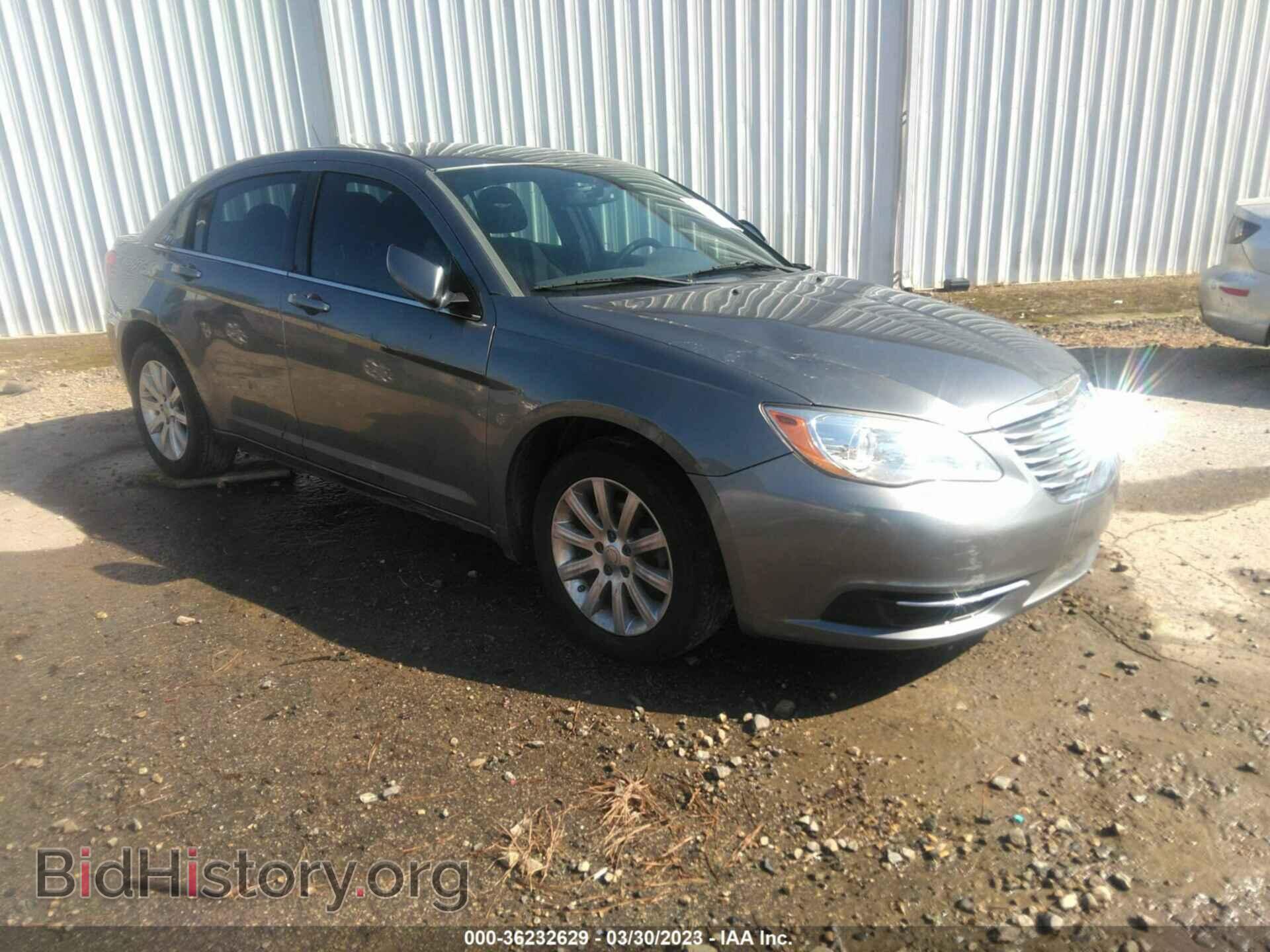 Photo 1C3CCBBB7DN584909 - CHRYSLER 200 2013