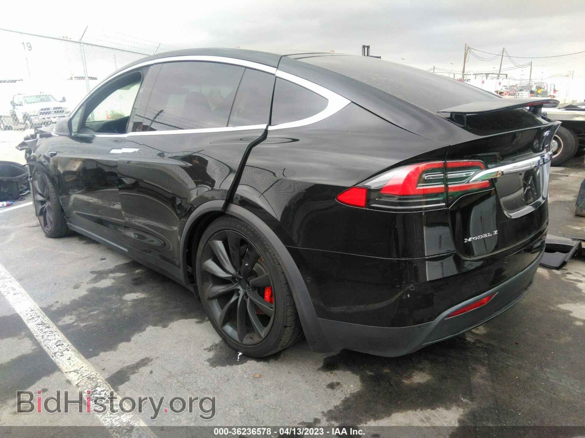 2018 TESLA MODEL X - VIN: 5YJXCBE48JF102002 - Photo 3